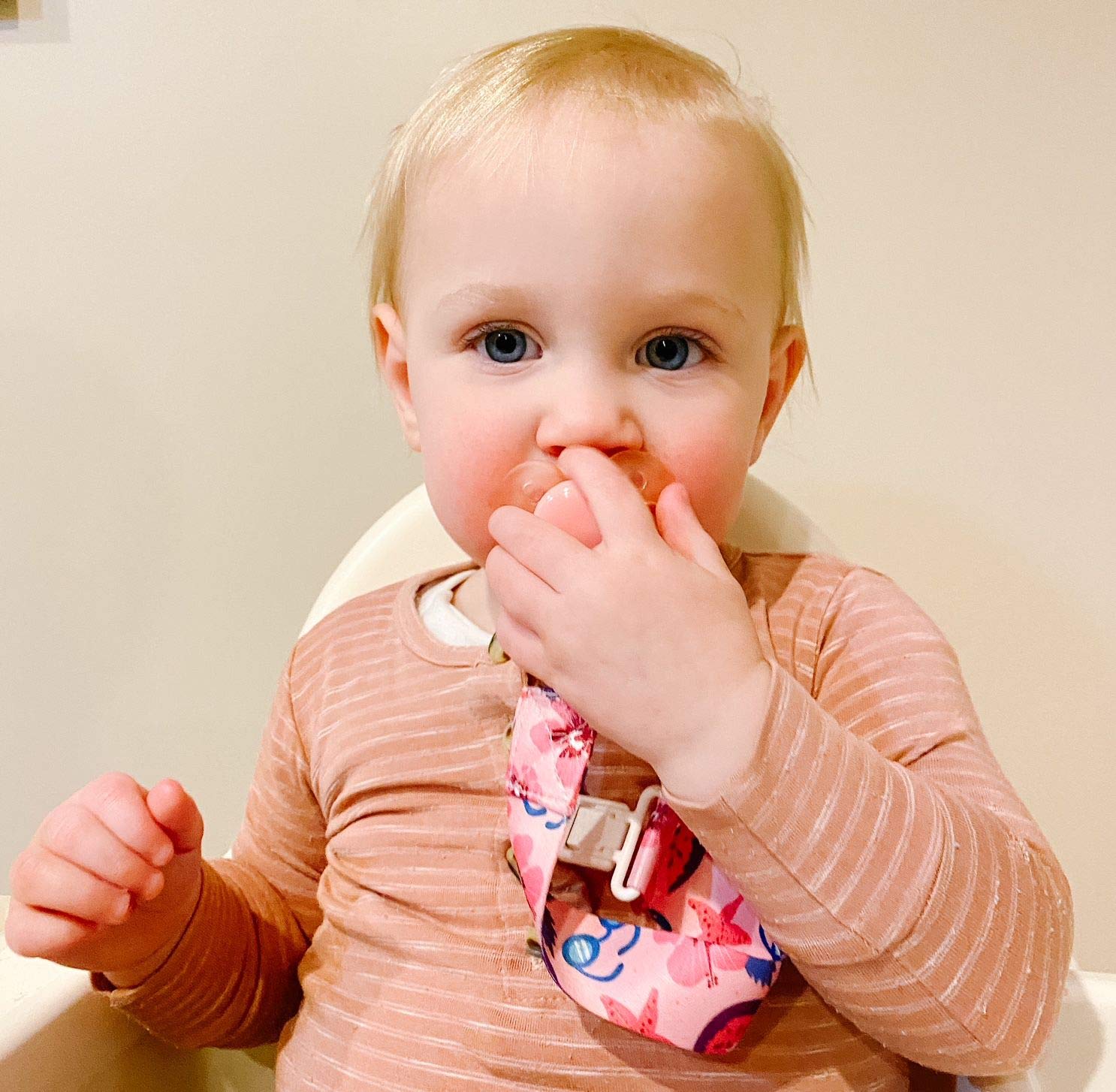 Babygoal Baby Plastic Pacifier Clips for Boys, 4 Pack with Pacifier Case for Teething Toy & Pacifier Clips for Boys and Girls Fits Most Pacifier Styles 4PS07-HZ : Baby