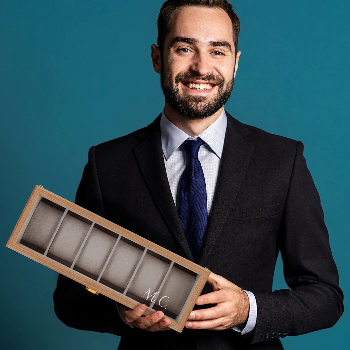 Maverton Boîte à 6 montres personnalisée en bois - 31 cm x 11 cm x 8 cm - Coffret pour une collection de montres - Cadeau pour collectionneurs - Pour homme - Initiales