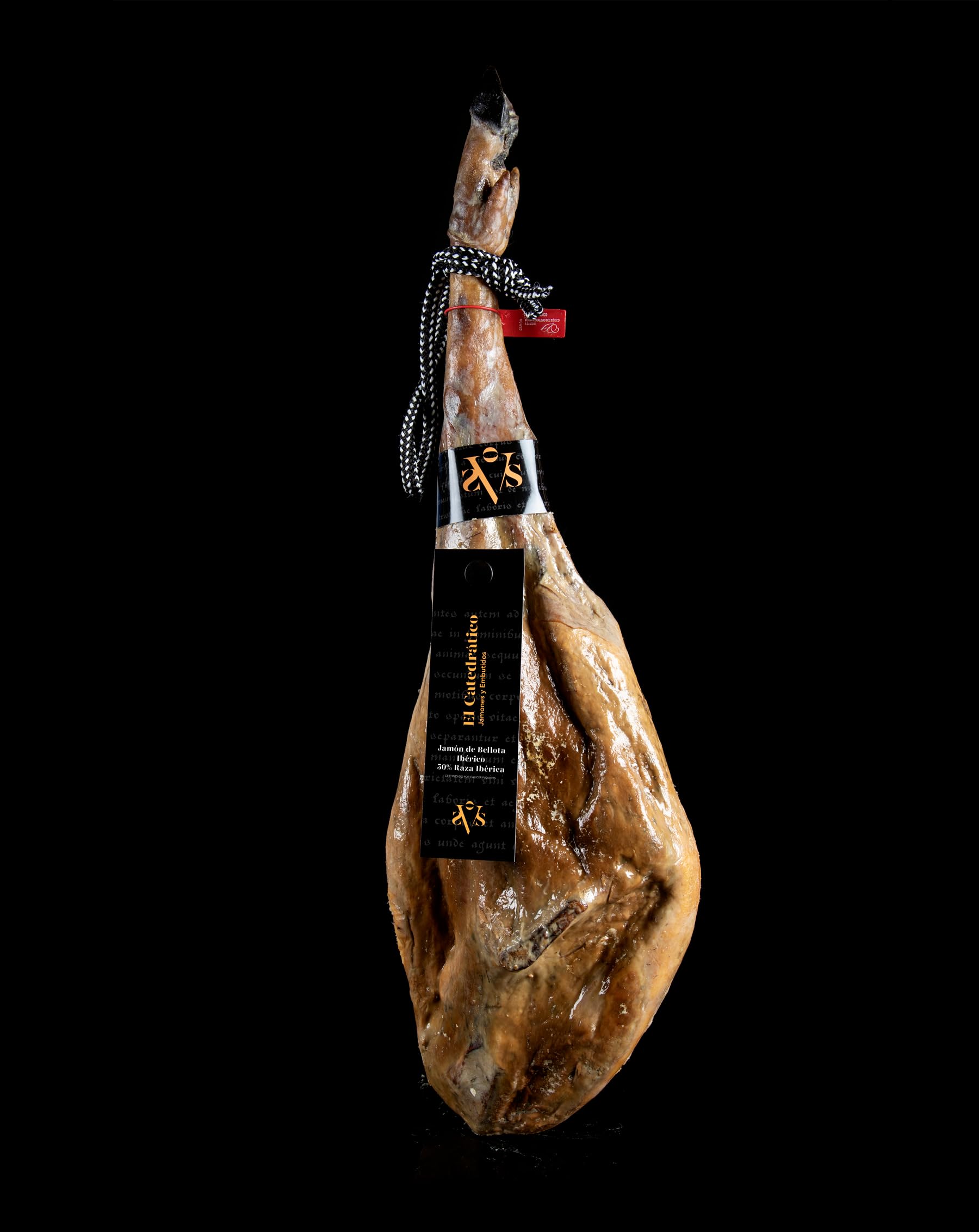 Jamón de Bellota Ibérico 50% Raza Ibérica | Pieza Entera | Etiqueta Roja Premium | Curación 24–36 Meses | Peso 8,2-8,4kg | Cerdos Criados en Libertad | Sabor Suave y Aroma Intenso Gourmet