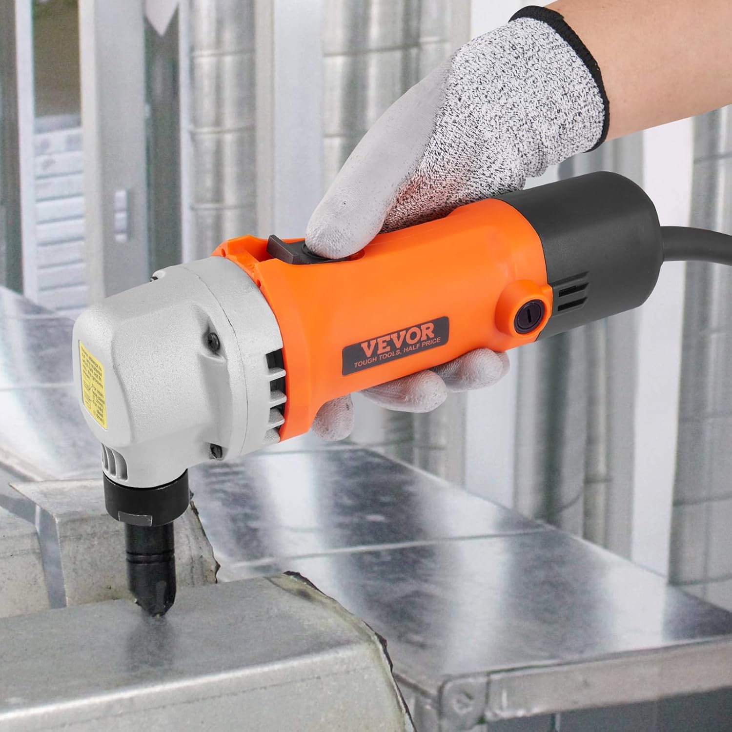 VEVOR Sheet Metal Nibbler, 550W, 2200 RPM Speed, 360 Degree Rotation Electric Nibbler Metal Cutter, Lightweight, Straight Curve and Circle Cutting for Stainless Steel, Aluminum, Plastic, Wood Board