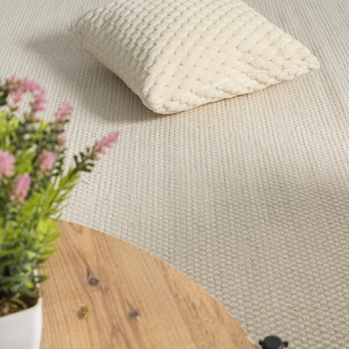 the carpet Deluxe Wool Tapis en Laine tissé à la Main dans Un Style bohème scandinave Naturel, Travail Artisanal pour Un Style Unique, crème, 160 x 230 cm