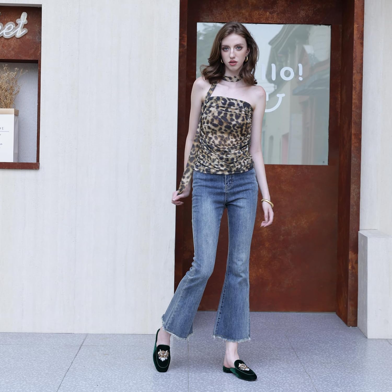 Embroidered Mules for Women Round Toe Chunky Heel Backless Velvet Flats with Lion Head Pattern Wide Width Dress Casual Shoes