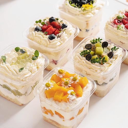 Miniatura 4 de Zezzxu Paquete de 50 tazas de postre de plástico de 8 onzas con tapas y tenedores, tazas cuadradas de parfait con cucharas, recipientes para