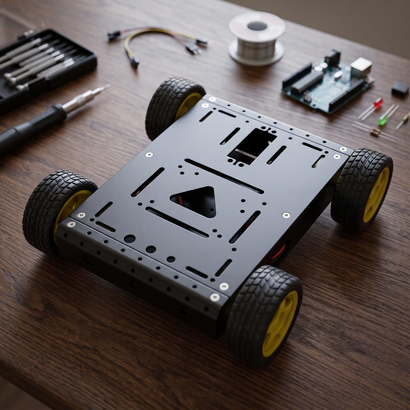 Amagogo Robótica 4WD Chasis de Coche Robot Base Móvil Bastidor de Aluminio Rectangular con Agujeros Compatible con Placas Sensores y Servos Ruedas de Goma, Plata