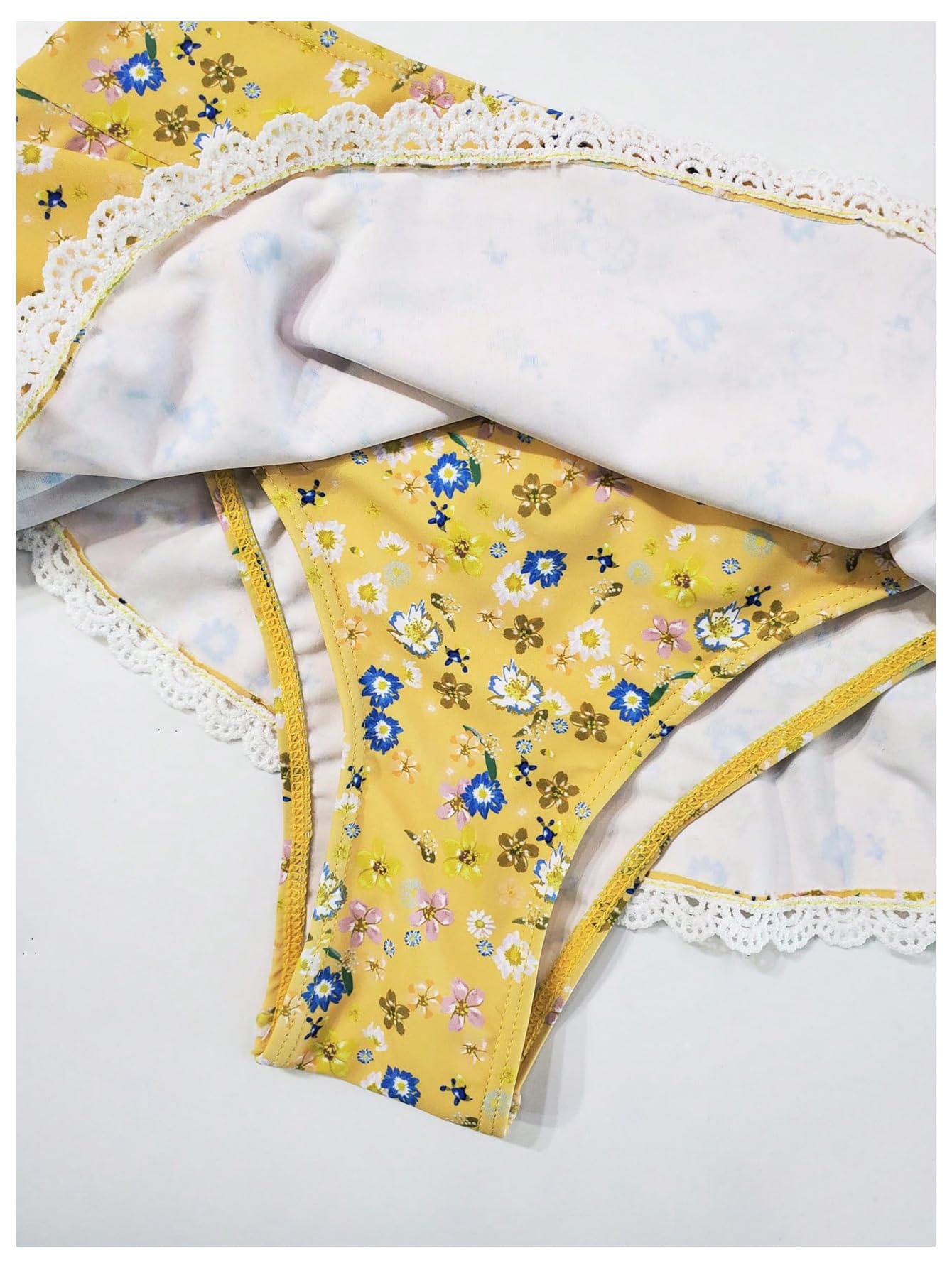 BEAUDRM Conjunto de bikini de 2 piezas con volantes para mujer, falda de bikini floral con control de abdomen, lindo traje de baño de lunares