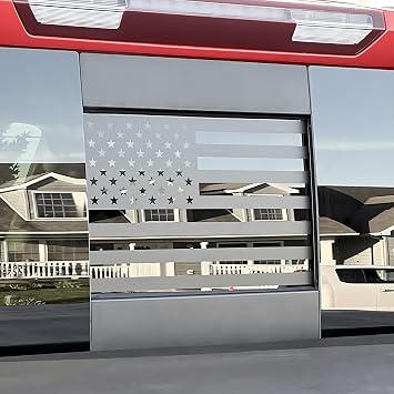 يناسب Chevy Silverado و GMC Sierra 2004-2016 2017 2018 Rear Back Middle Window American Flag USA Vinyl Decal Matte Black 1PCS Solid