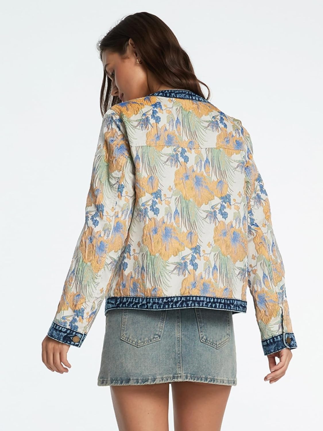 D-Sun Women's Floral Denim Jacket Long Sleeve Cropped Jacquard Jean Jacket Crewneck Button Down Casual Denim Fall Coats - Image 5