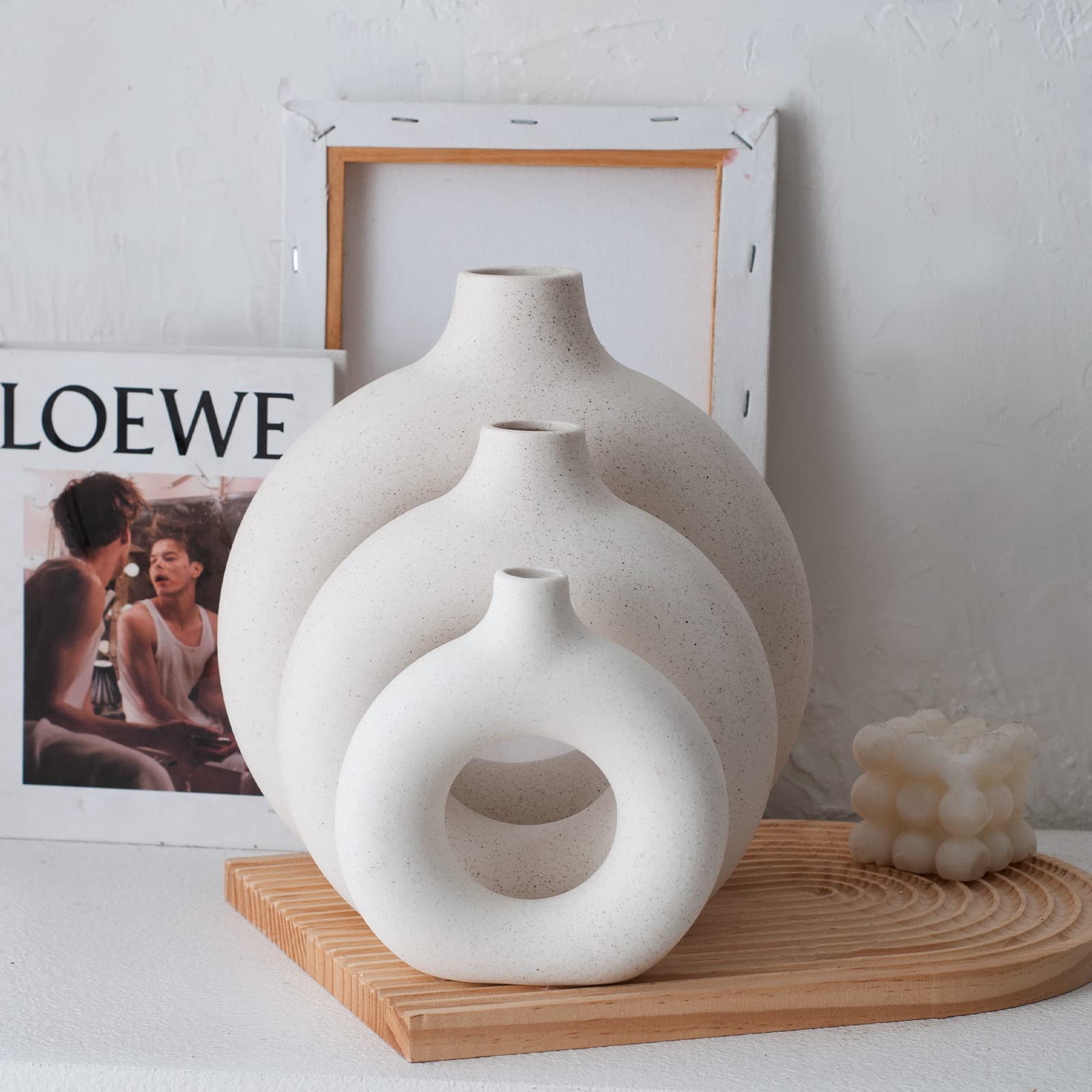 Sawoake Beyaz Donut Seramik Vazo Seti 2'li Modern Ev Dekorasyonu için, Yuvarlak Mat Vazo, Pampa Çimi için, Nötr Boho Nordic Minimalizm Tarzı Çiçek Vazoları (Büyük + Küçük)