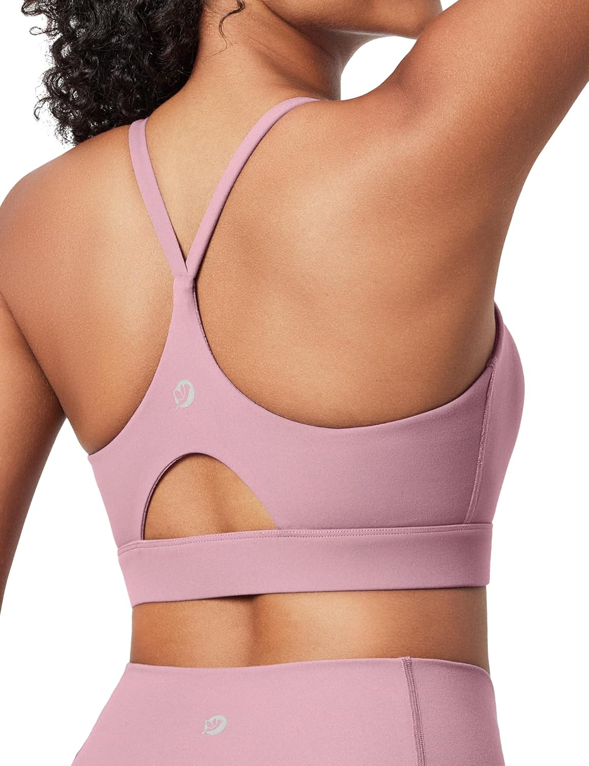 IUGA Sports Bras for Women Strappy Sports Bra Racerback Padded Workout Yoga Gym Y Back Tops with Removable Pads