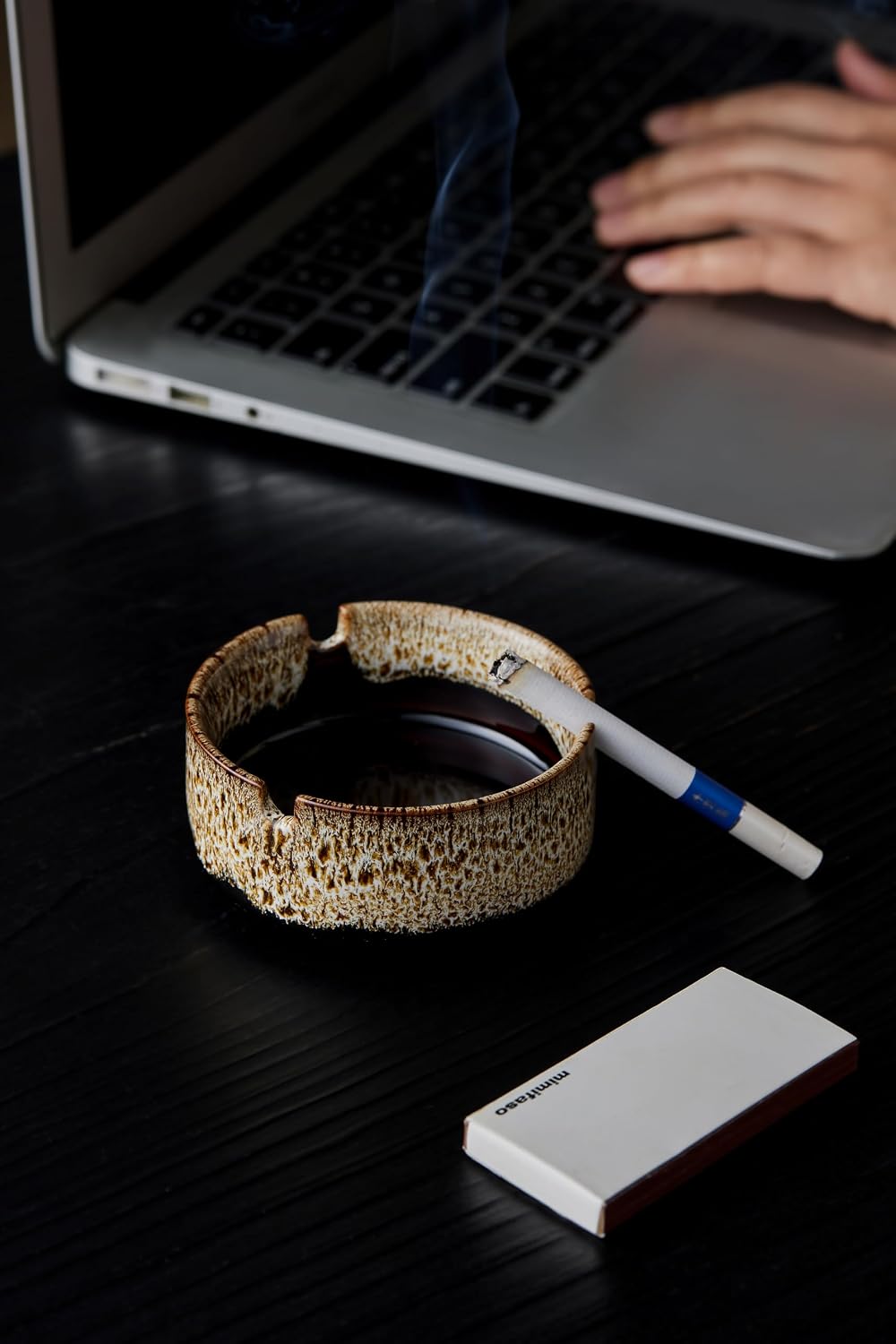 Ashtrays for Cigarettes, Portable Decorative Modern Ashtray for Home Office Indoor Outdoor Patio Use, Colored Ceramic Ashtrays Glossy, Fancy Cute Cool Ash Tray, Best Gift Idea. (1 pcs-Blue)