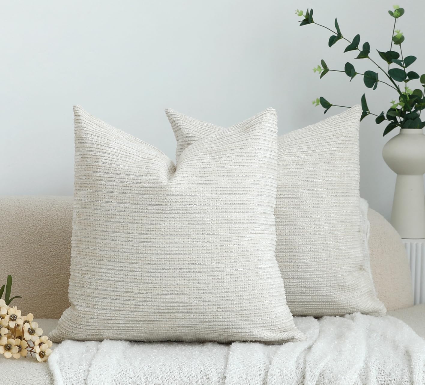 Housse de coussin bohème blanche en lot de 2 pour embellir le canapé du salon