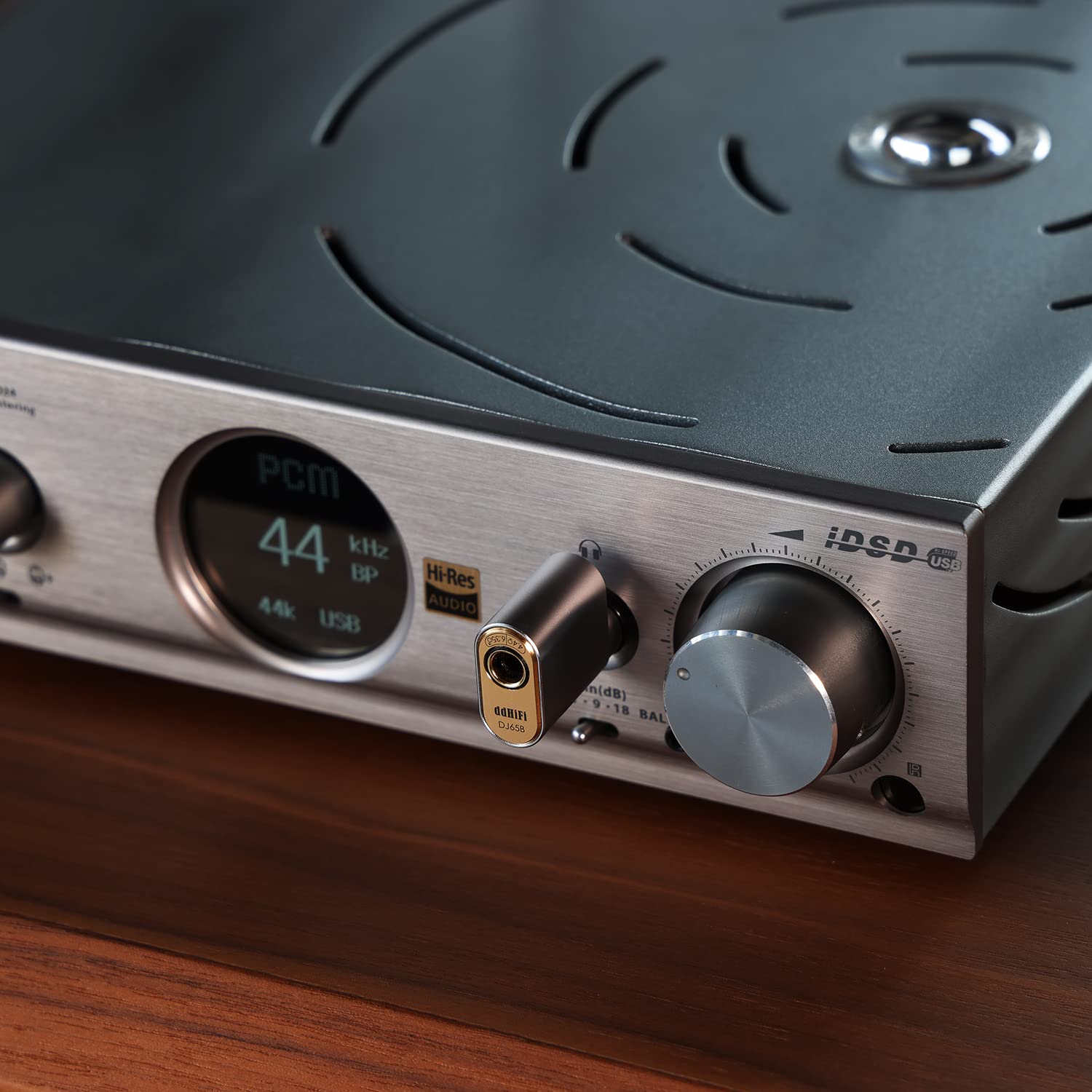 DD ddHiFi DJ65B (AL) Adaptador de conector de auriculares macho de 6,35 mm a hembra de 4,4 mm, convertidor de audio para auriculares/auriculares