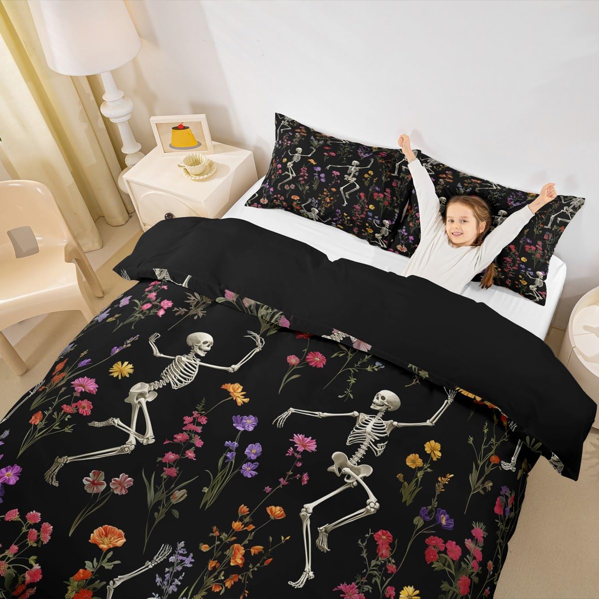 Homewish Śmieszne tańczące zestawy poszewek na kołdrę w rozmiarze king size czarna gotycka kwiatowa pościel dla kobiet mężczyzn, gotycka czaszka upiorna poszewka na kołdrę na Halloween, zestaw