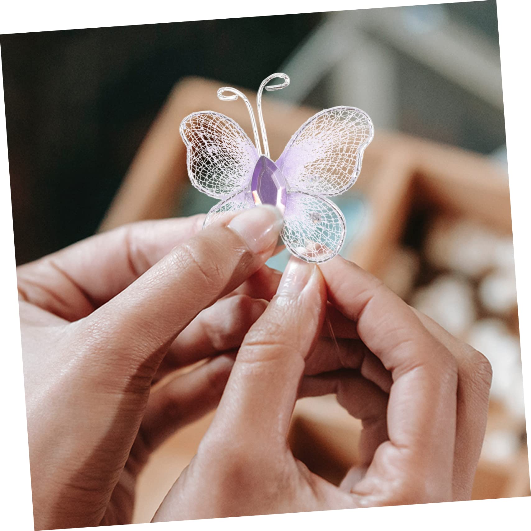 Abaodam 200stücke Netz-schmetterlinge Für Deko Kleine Schmetterlinge Für Kreative Bastelprojekte Wanddekoration Hochzeits Und Party-accessoires Leuchtende Farben