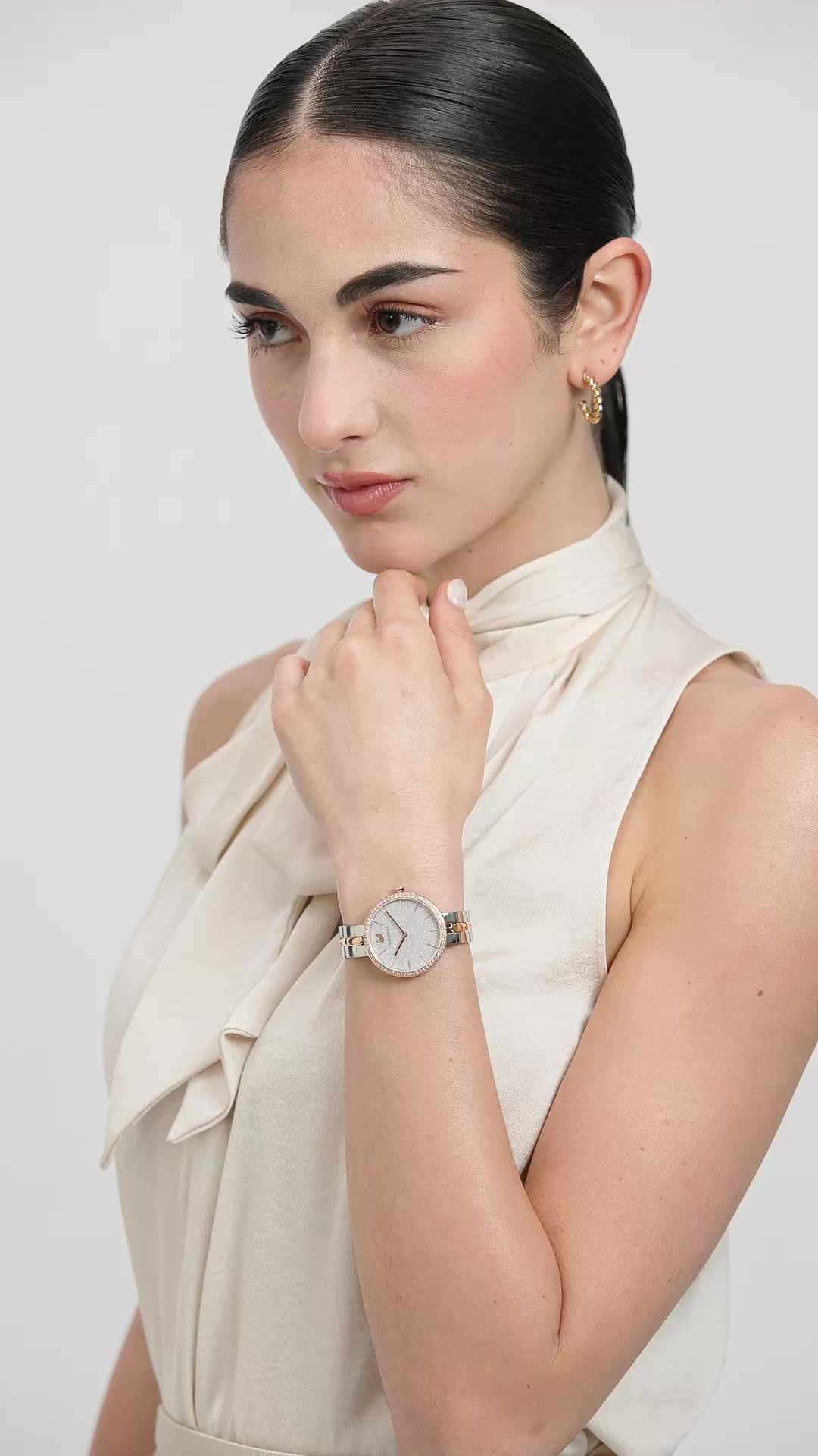 SWAROVSKI ダックス✨ Swarovski Metal Analog White Dial Women's Watch-5644081,Multicolor