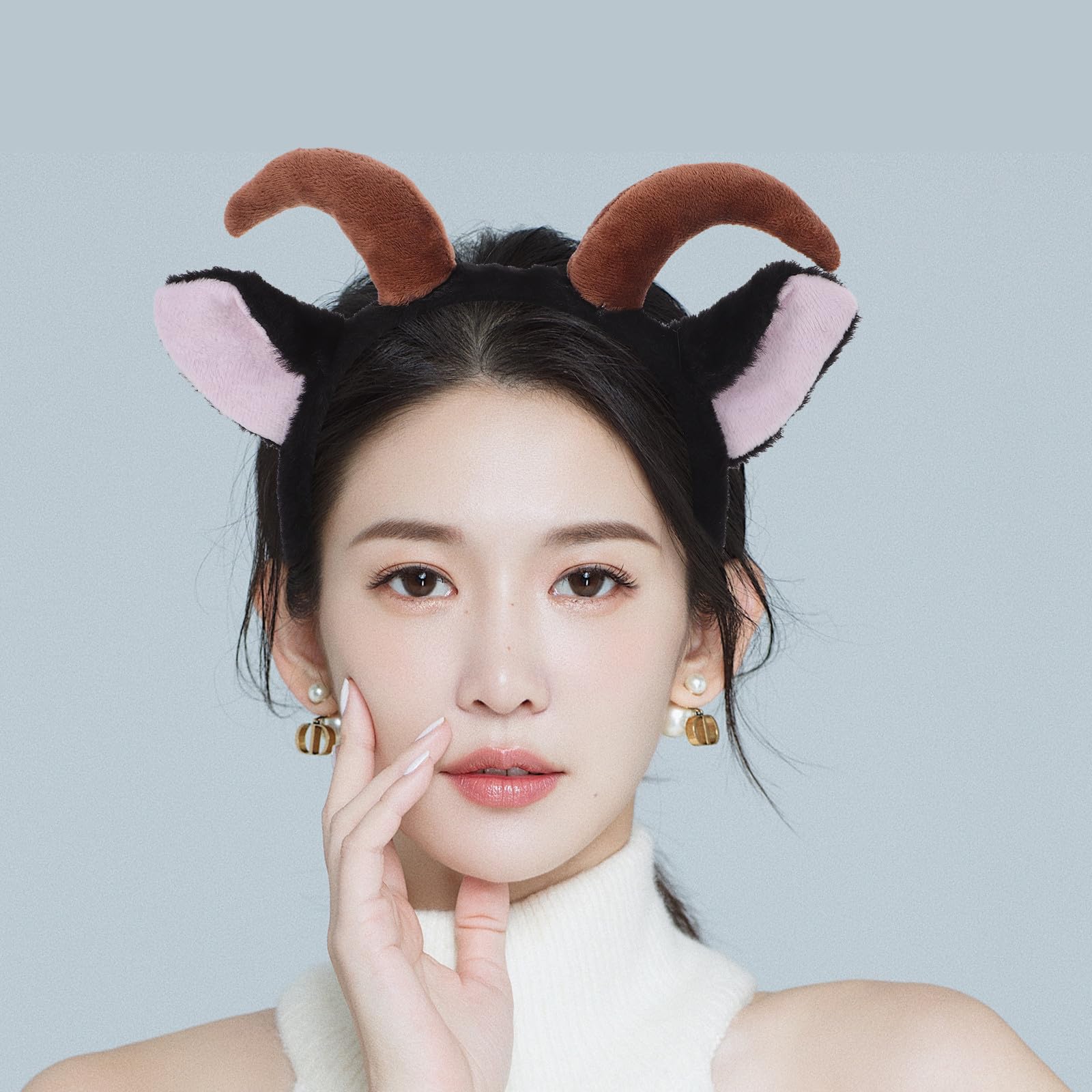 BESPORTBLE Serre-tête en peluche avec oreilles d'agneau et cornes de chèvre, oreilles de mouton noires, serre-tête pour adultes et enfants, carnaval, fête de Noël, accessoire de cosplay