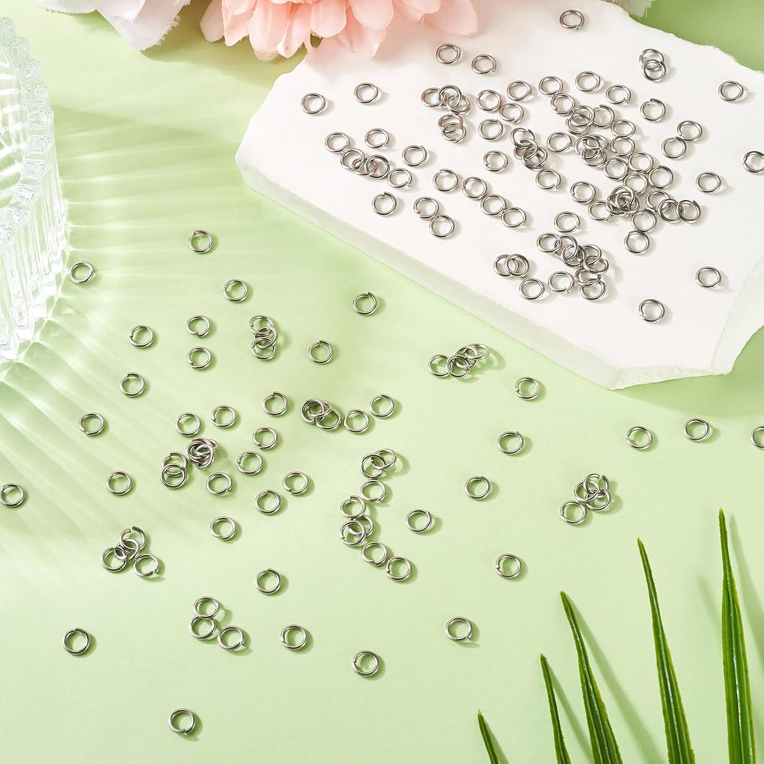 2000Pcs 6mm 18 Gauge Jump Rings for Jewelry Making Supplies 5mm 6mm 7mm 8mm 10mm 304 Stainless Steel Open Jump Rings for Jewelry Repair Kit Keychain Making Kit