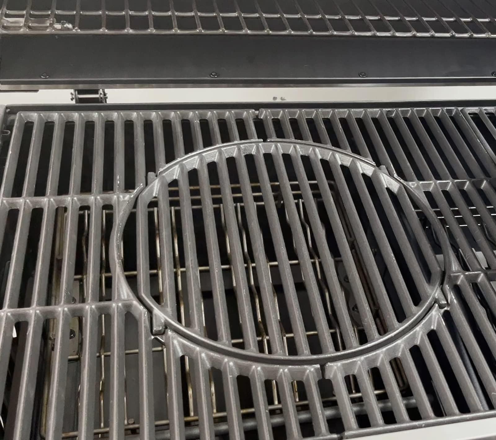 64830 Płyta grillowa do Weber Gourmet BBQ System Sear Grate do Weber GS4 Spirit II 200/300, części zamienne do Weber GS4 Genesis II E-310, II LX S-440 części i wszelkie akcesoria GBS, żeliwo, 1 szt