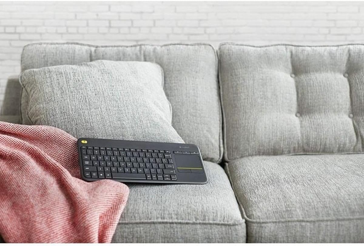 Logitech K400 Teclado Táctil Inalámbrico Plus para TV 6