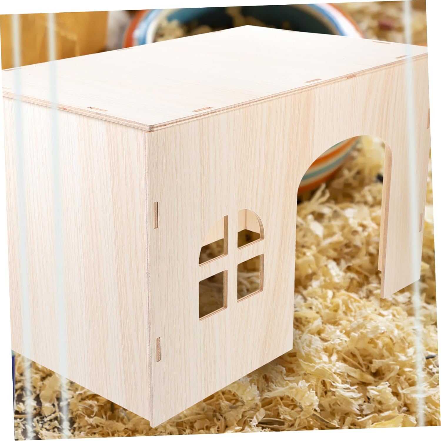 BESPORTBLE Guinea Pig Hideout House Spacious Wooden Hut for Small Animals for Hamsters Chinchillas and Squirrels Design and Play for Use