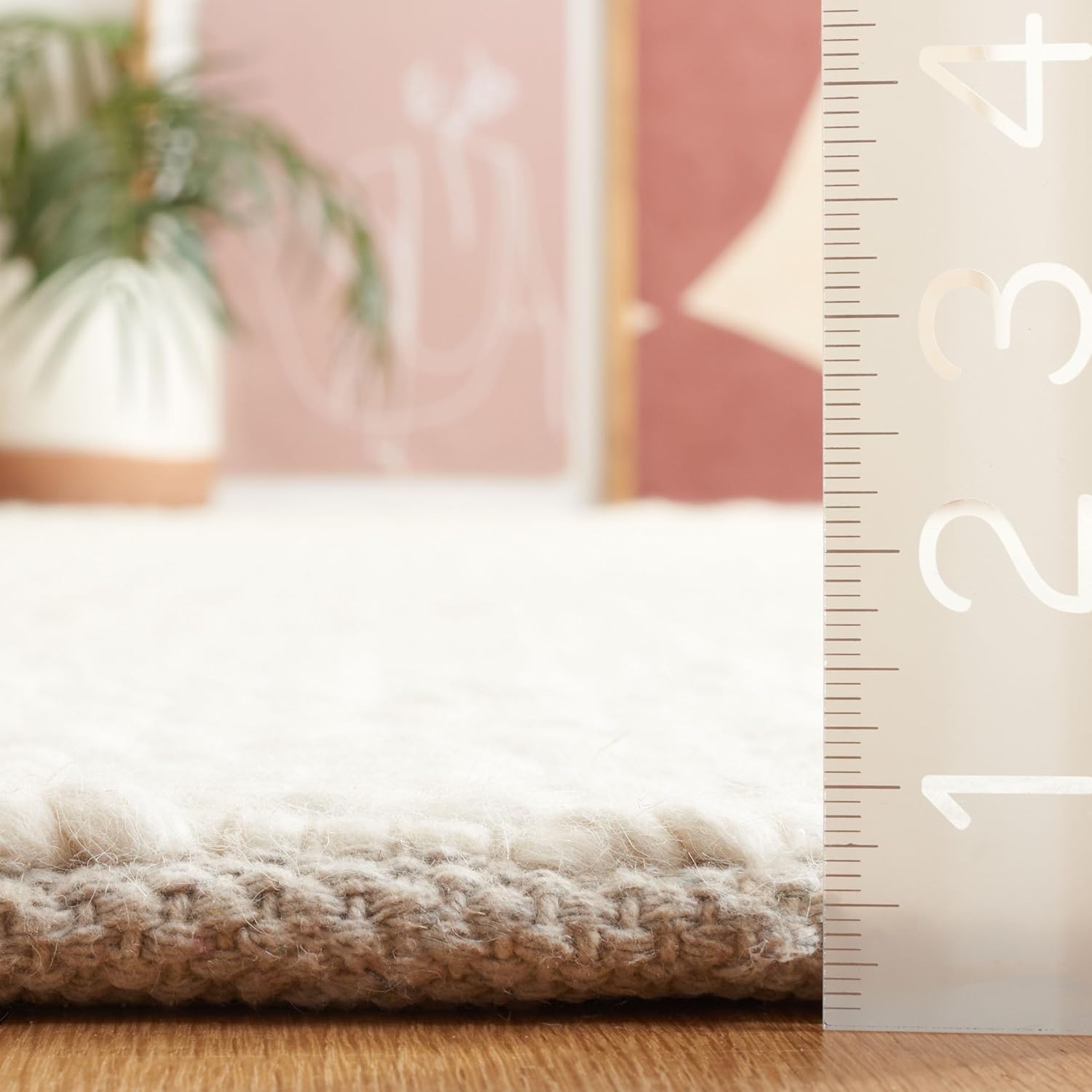 SAFAVIEH Area Rug 8x10 - Natura Collection - Large - Ivory, Handmade Wool, Ideal for Living Room, Bedroom, Dining Space (NAT716A)