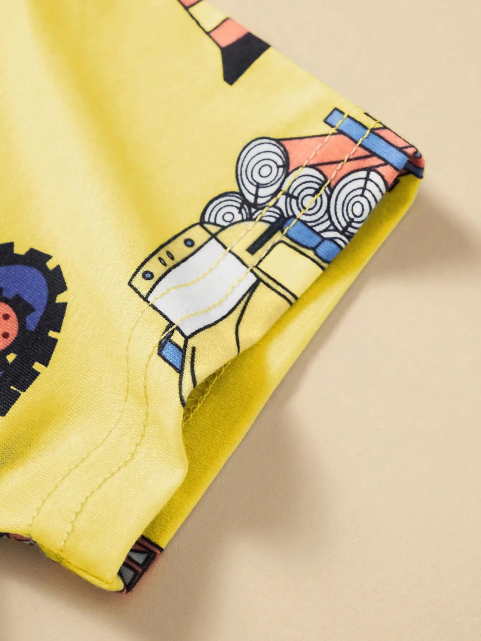 Jungen Regular Fit Polyester Baufahrzeug Print T-Shirt mit Rundhalsausschnitt Kurzarm und Standardlänge Casual Summer Wear