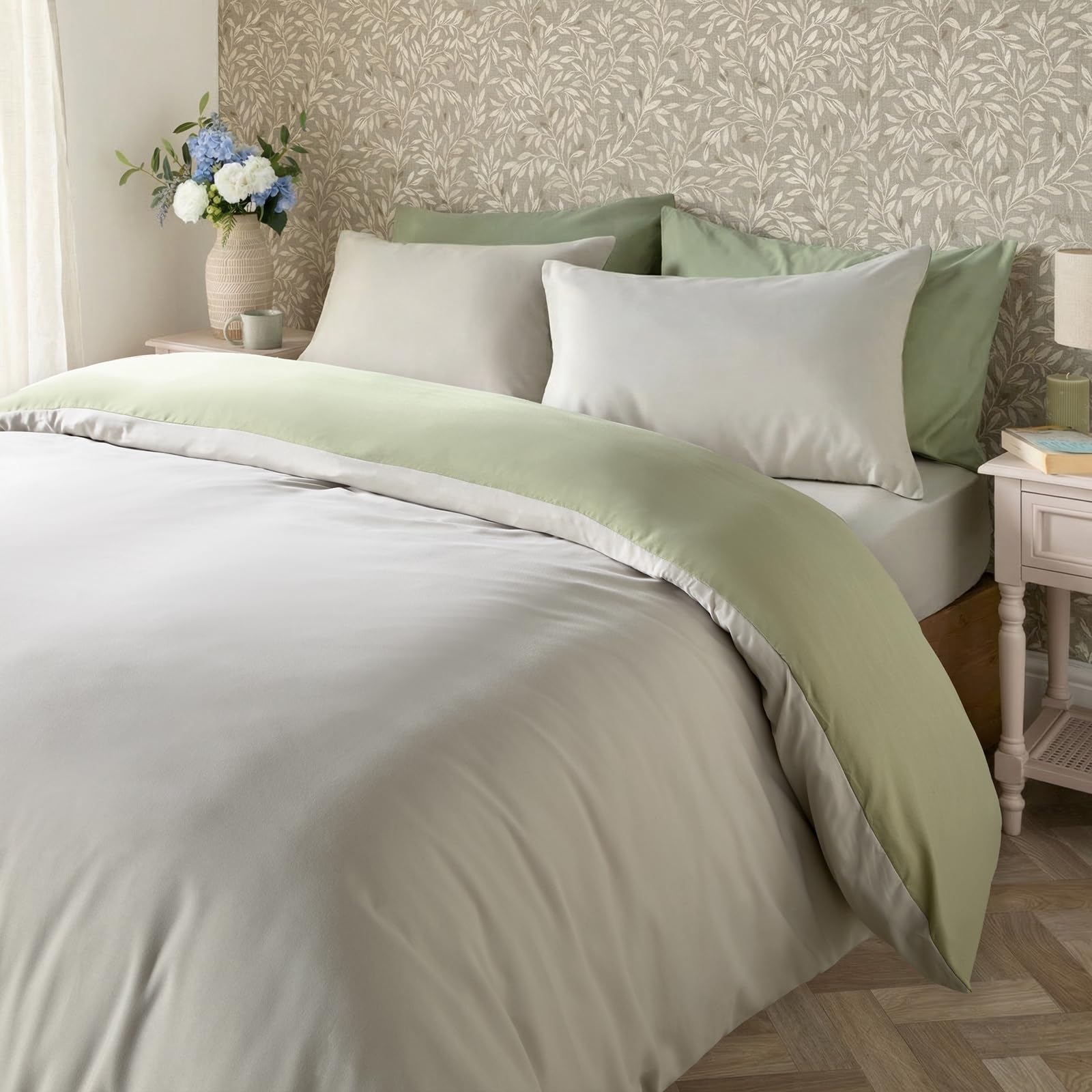 OHS Plain Reversible Duvet Cover Set - King - Pale Green