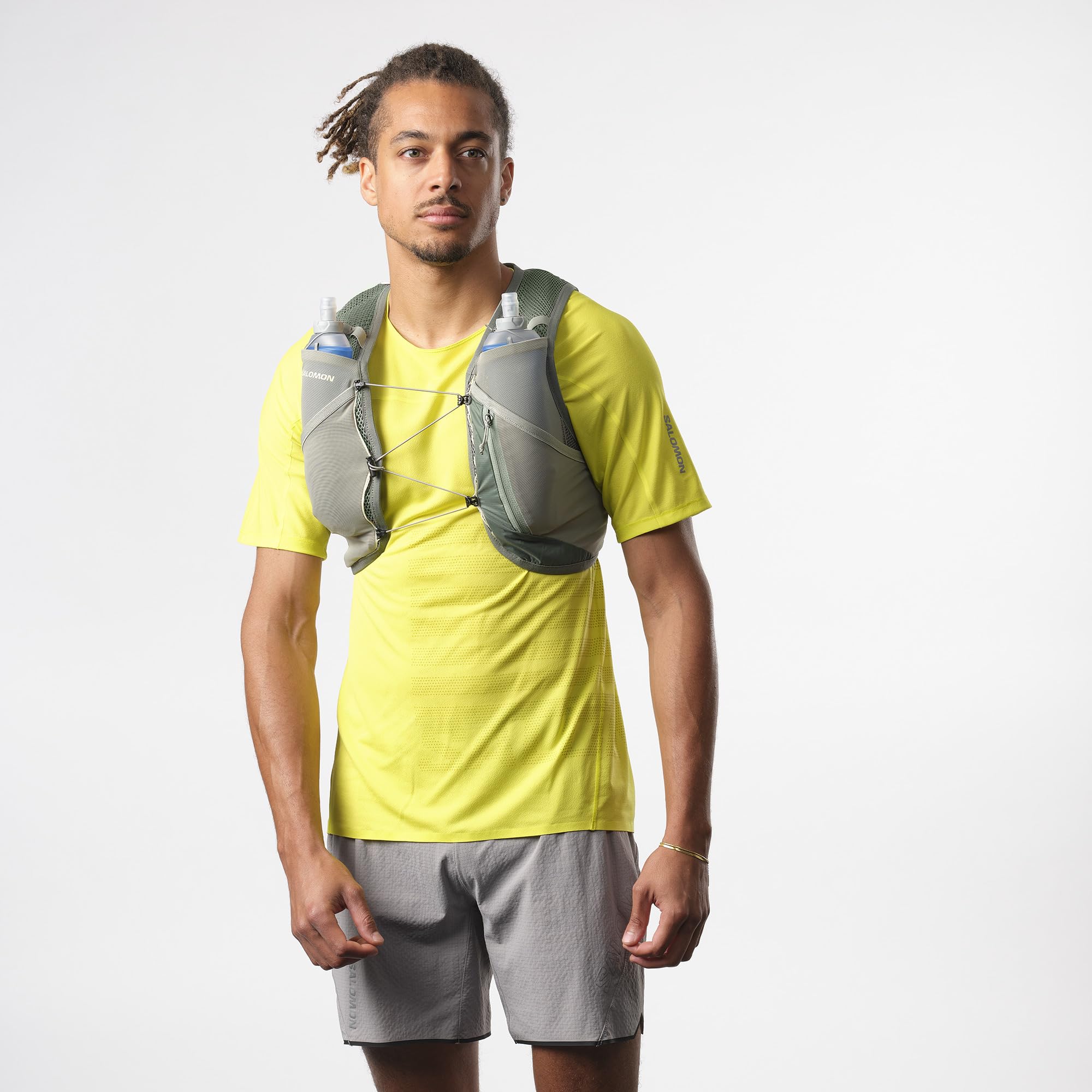 Salomon Active Skin 4 Gilet Idrici Unisex con Borracce per Idratazione Trail Running Escursionismo MTB Incluse, Comfort a lunga durata, Idratazione facile, Scomparti ottimizzati