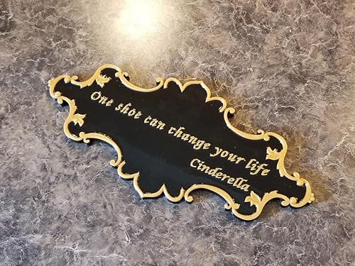 Miniatura 2 de Generic Letrero inspirado en One Shoe Can Change Your Life de 11 pulgadas, doble color negrodorado (réplica inspirada en accesorios), letrero