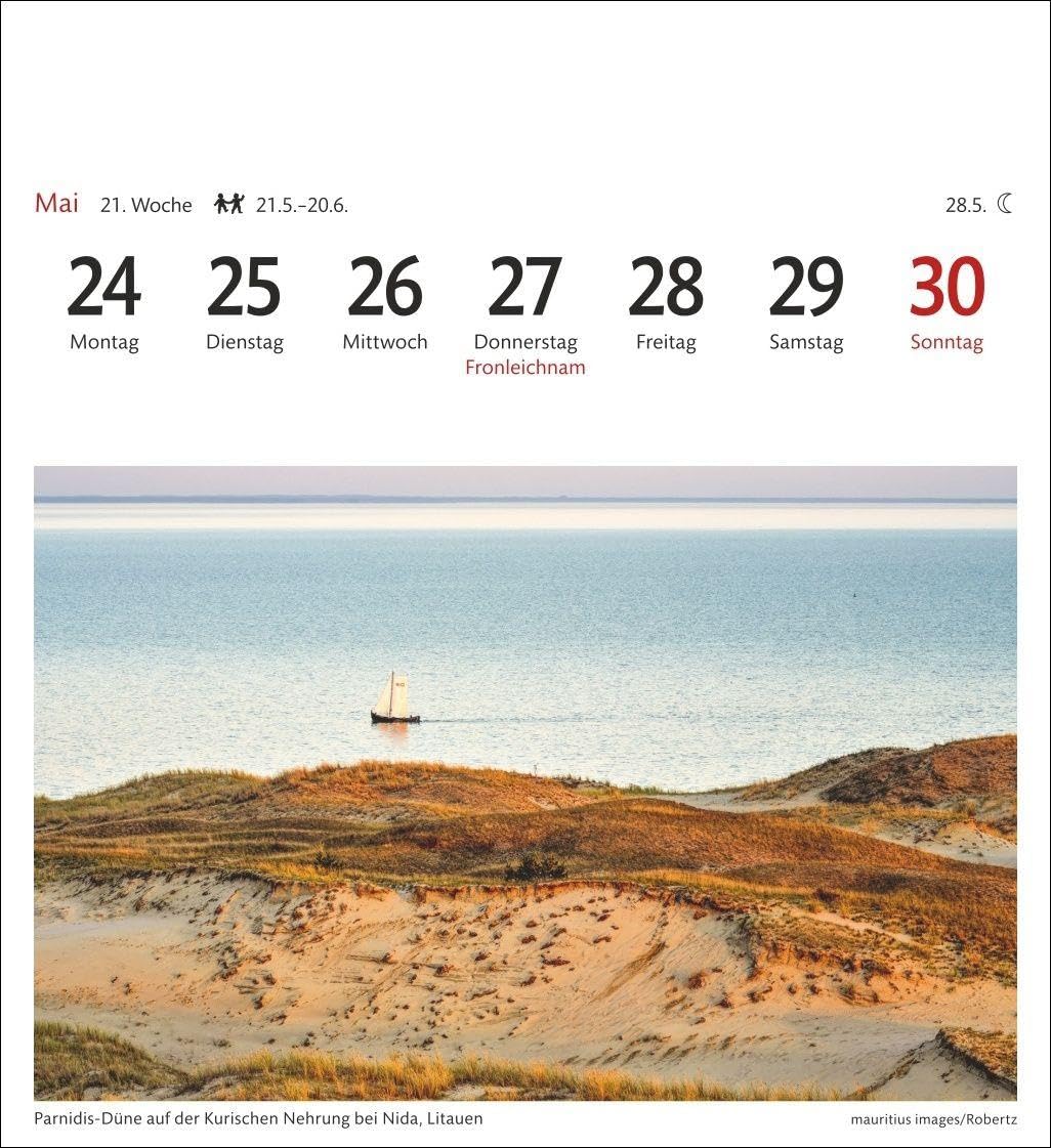 Ostseeküste Sehnsuchtskalender 2027 - Wochenkalender mit 53 Postkarten: Leuchttürme und Sanddünen in einem Foto-Kalender voller Urlaubsfeeling. ... in einem dekorativen Tischkalender.