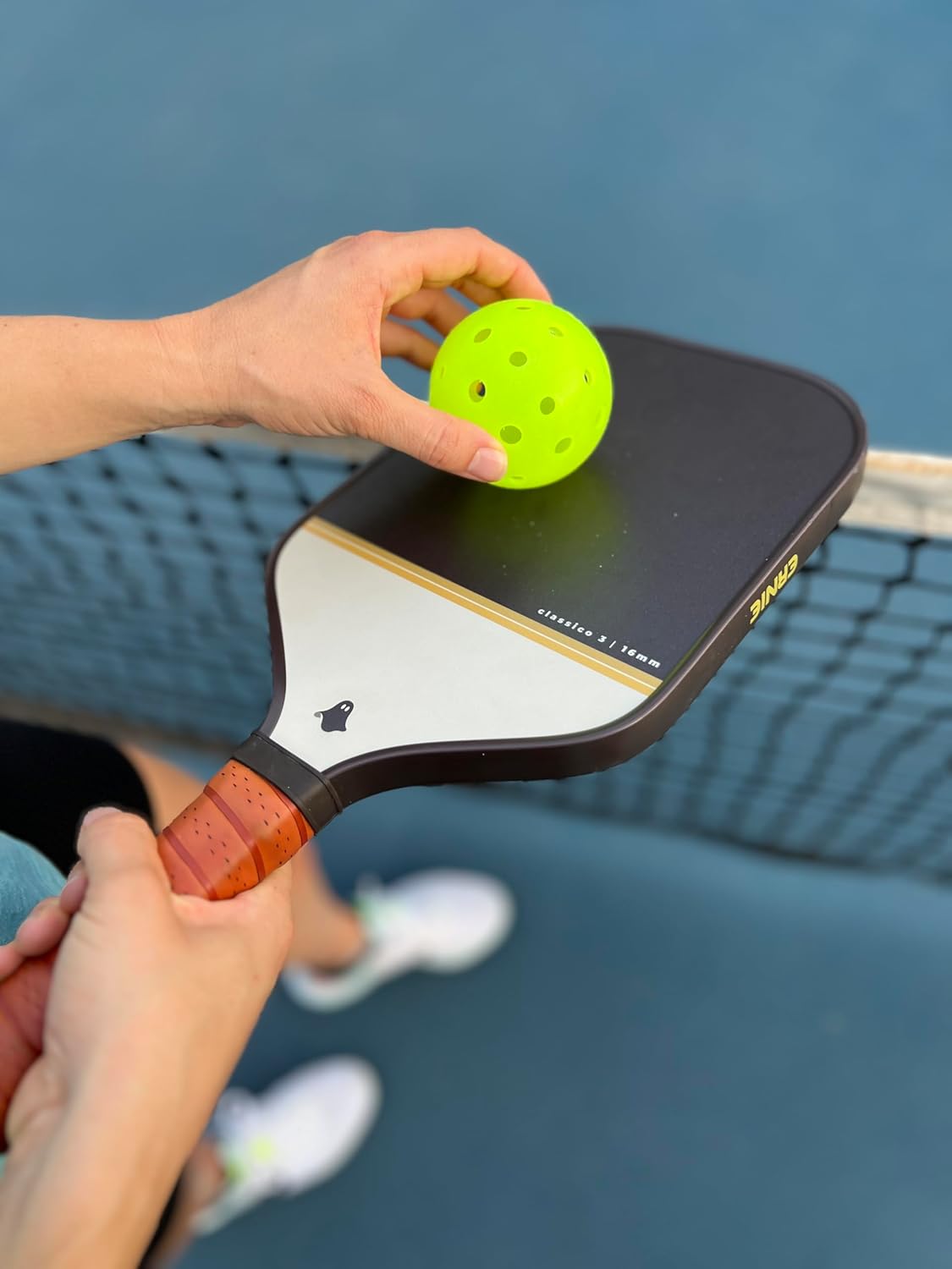 ERNIE Retro Pickleball Paddle - T700 Carbon Fiber - Essential Series - Cute & Aesthetic - Women's & Men's
