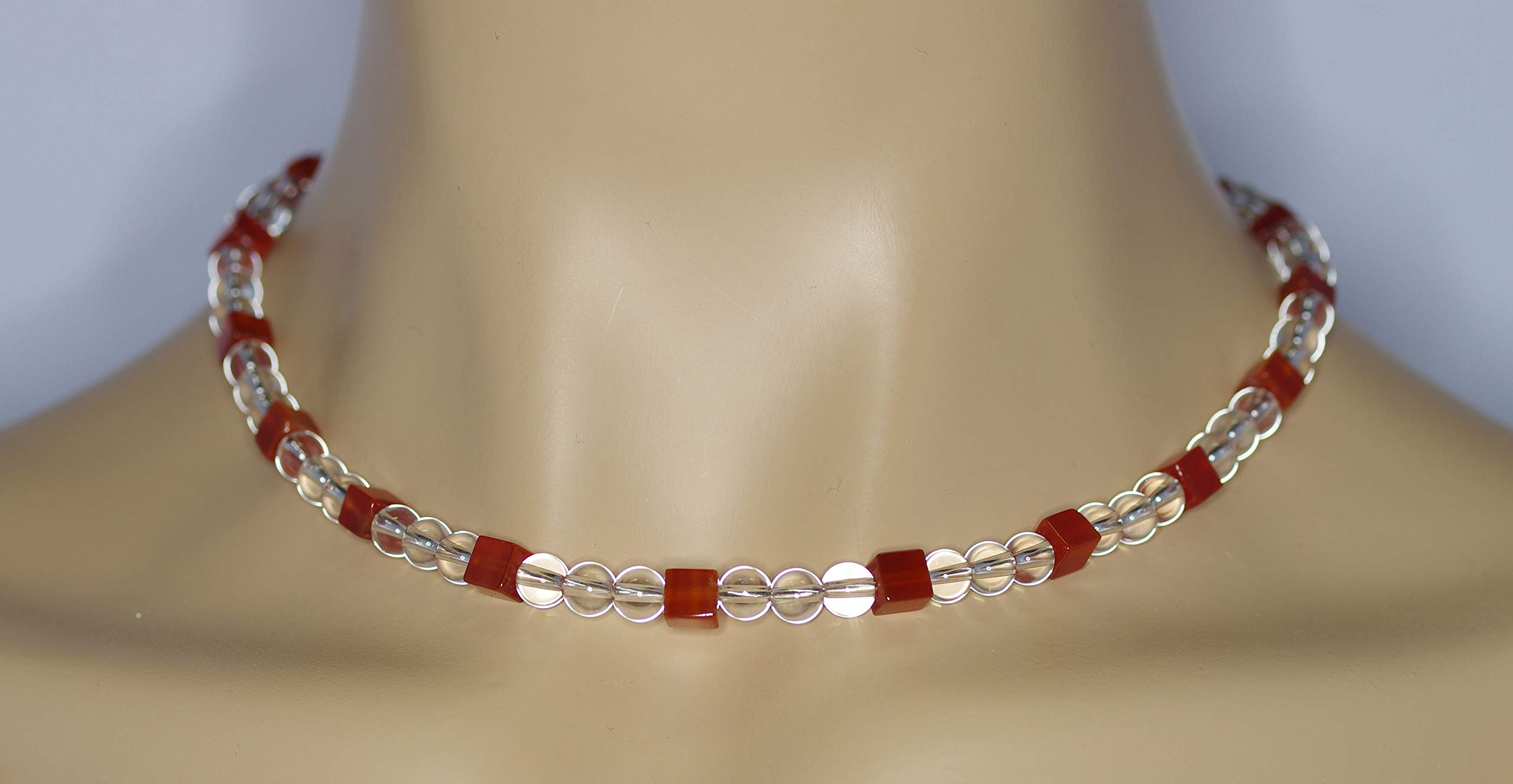 Bergkristall Halskette Kugeln mit Carneol Würfel Verschluss 925er Sterling-Silber