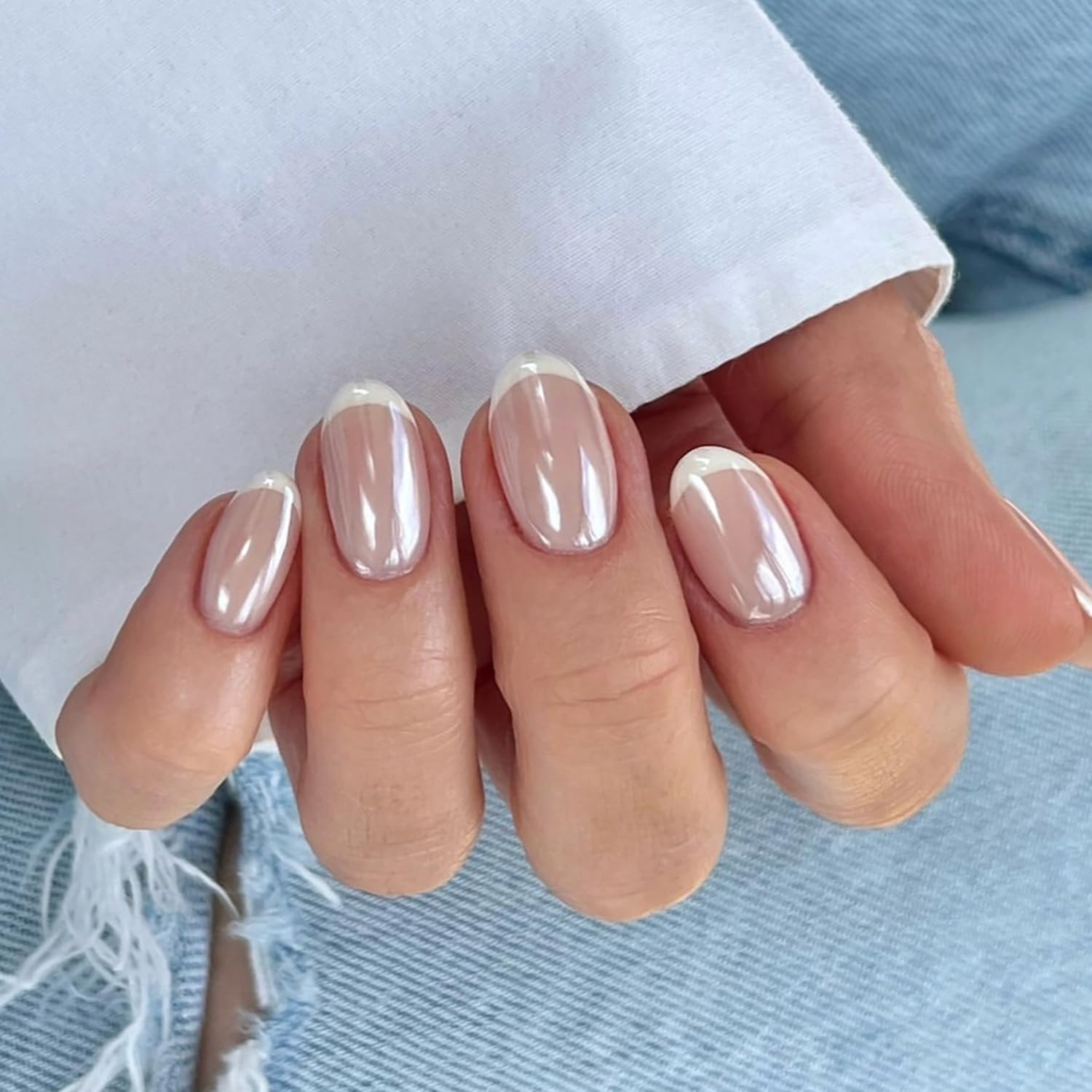 Chrome French Tip Press on Nails Short Oval Fake Nails Glossy Nude False Nails Round Head Almond Acrylic Nails White French Nails Press ons Reusable Artificial Stick on Nails for Women, 24Pcs