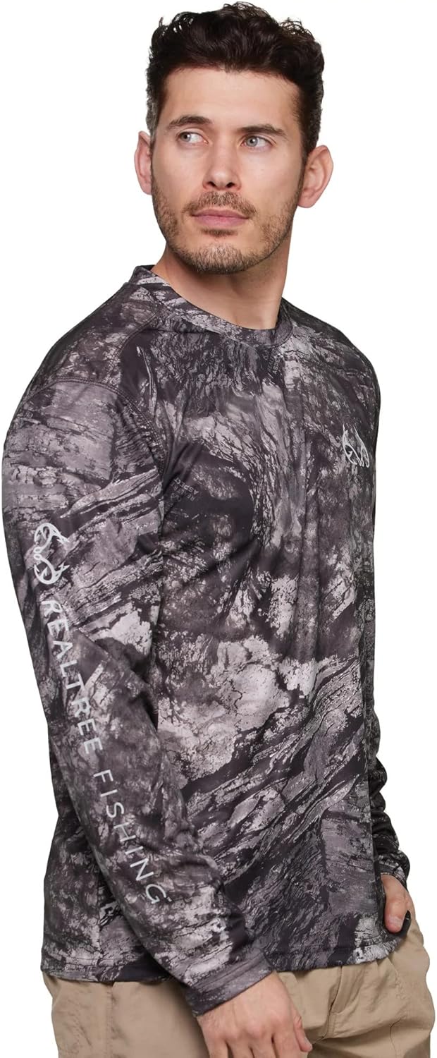 Realtree Men's Performance Fishing Long Sleeve Shirt