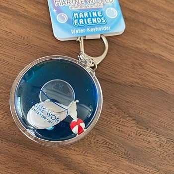 ラッコ キーホルダー MARINE WORLD マリン本　豆本　マリンワールド ラッコ キーホルダー MARINE WORLD マリン本 豆本 マリン