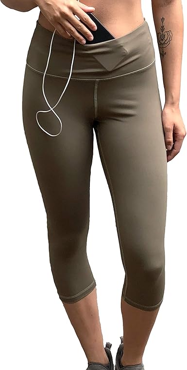active capris with pockets