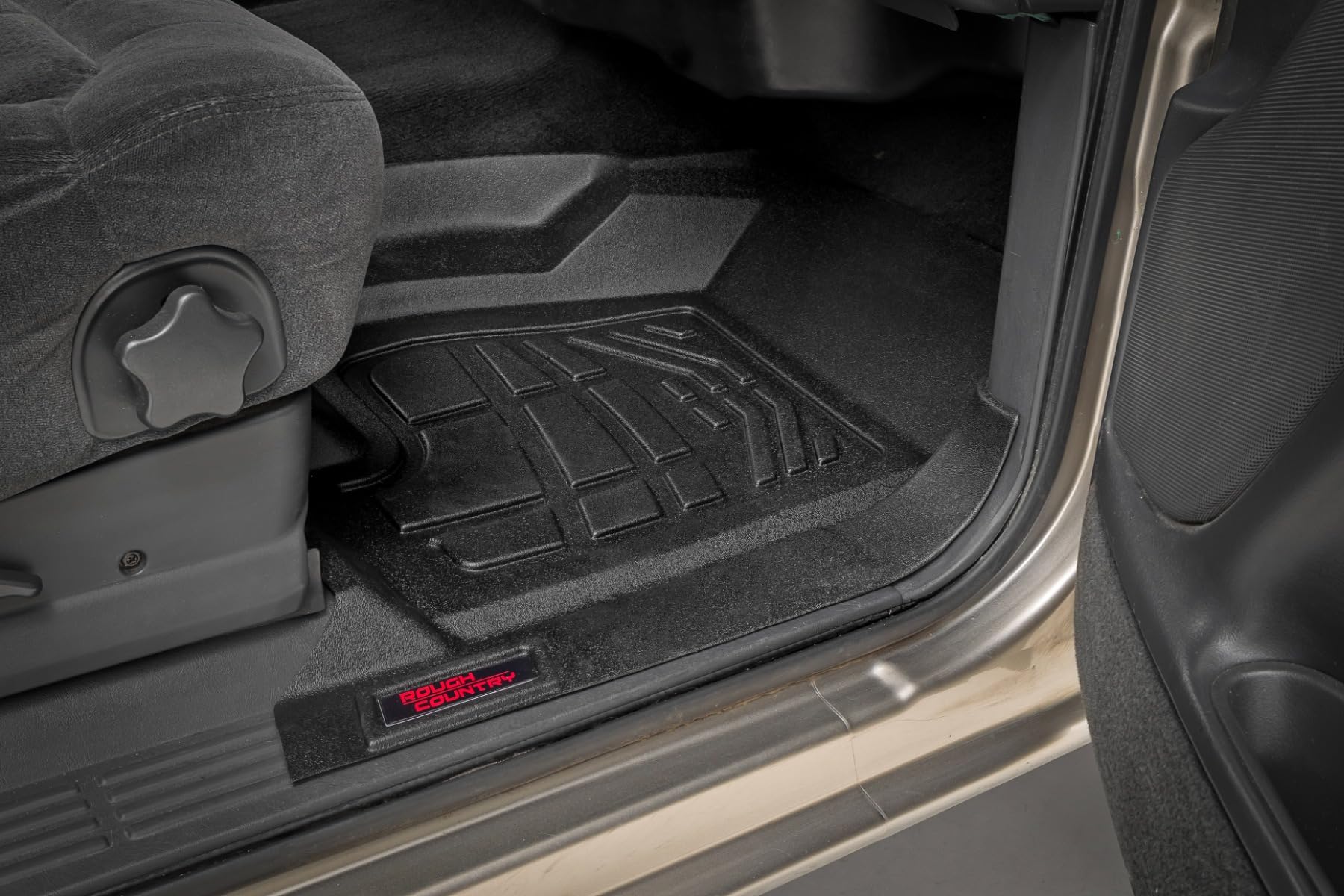 Rough Country Sure-Fit All Weather Floor Mats for Chevy Silverado GMC Sierra 1500 Extended Cab 1999-2006 - Waterproof — view 3
