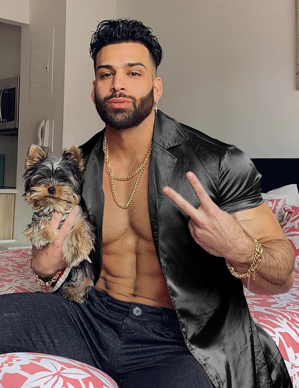 URRU Men's Luxury Shiny Silk Like Satin Dress Shirt Cuban Collar Short Sleeve Casual Slim Fit Muscle Button Up Shirts - Image 2