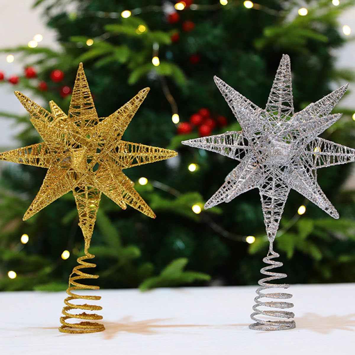 TOYANDONA Langlebige Eisen Weihnachtsbaumspitze Sternförmige Dreidimensionale Tannenbaumspitze in Gold für Festliche Weihnachtsdekoration und Partybedarf