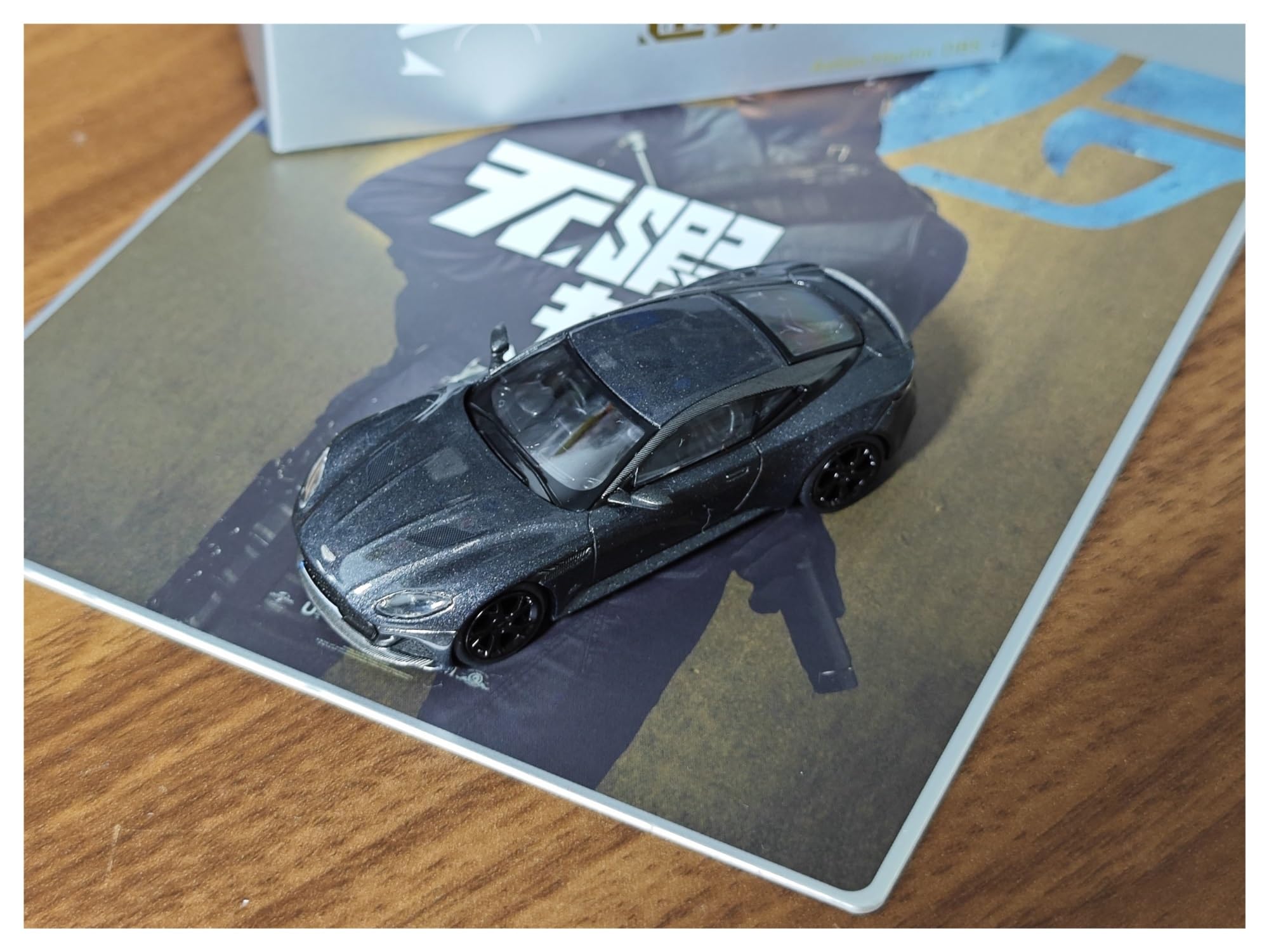 Metallo Scala Replica 1 64 Per Atuns Martin DBS Alloy Sedan Mini Ornamenti Per Veicoli Da Collezione E Compleanno Hobby Veicoli Giochi Set