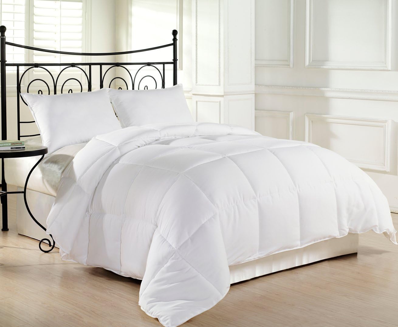 White Goose Down Alternative Comforter - Twin/Queen/King, White (Full/Queen)