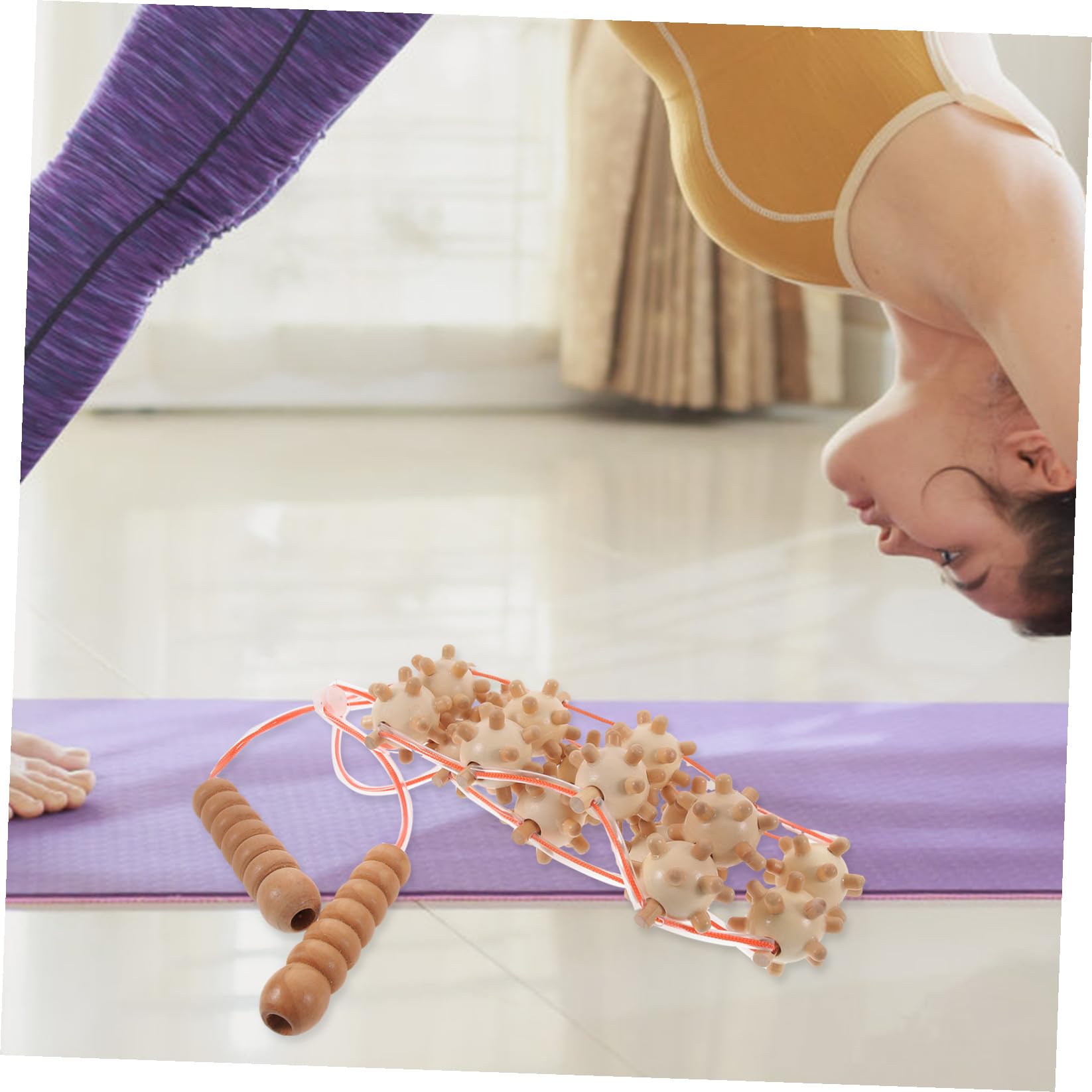 Masajeador de Espalda de Mano Rodillo de Madera y Plástico | Práctico para Hogar, Brazos y Músculos, Uso tras Ejercicio y Yoga, Cómodo y Portátil