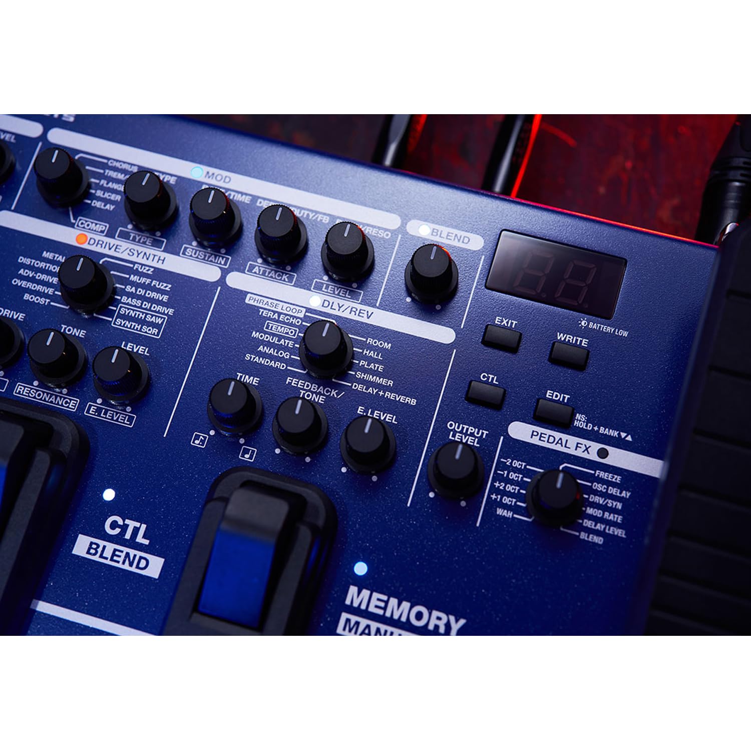 Boss ME-90B Multi-Effektgerät für Bass + keepdrum Netzteil