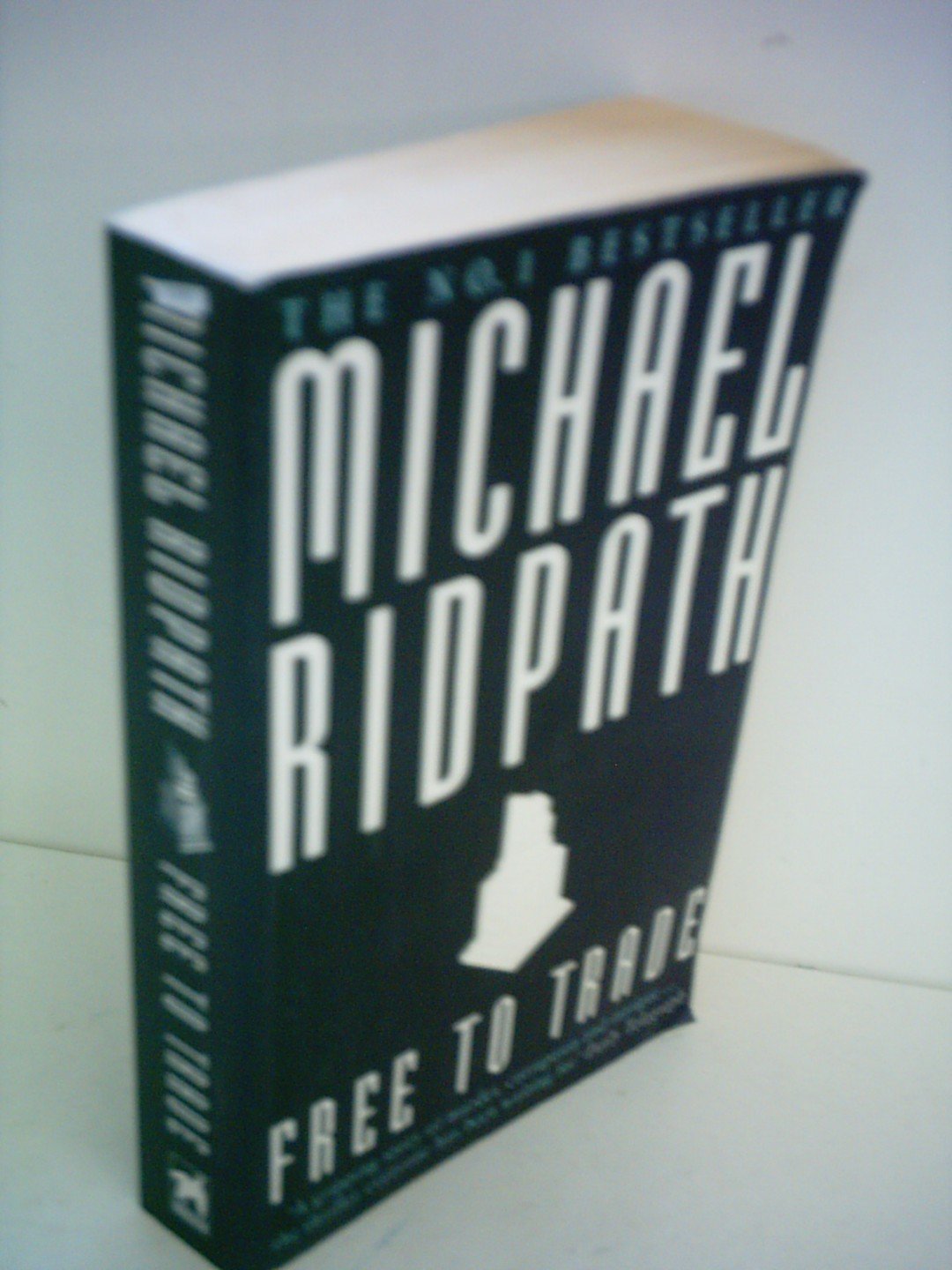Buy Free To Trade — BookShops.in