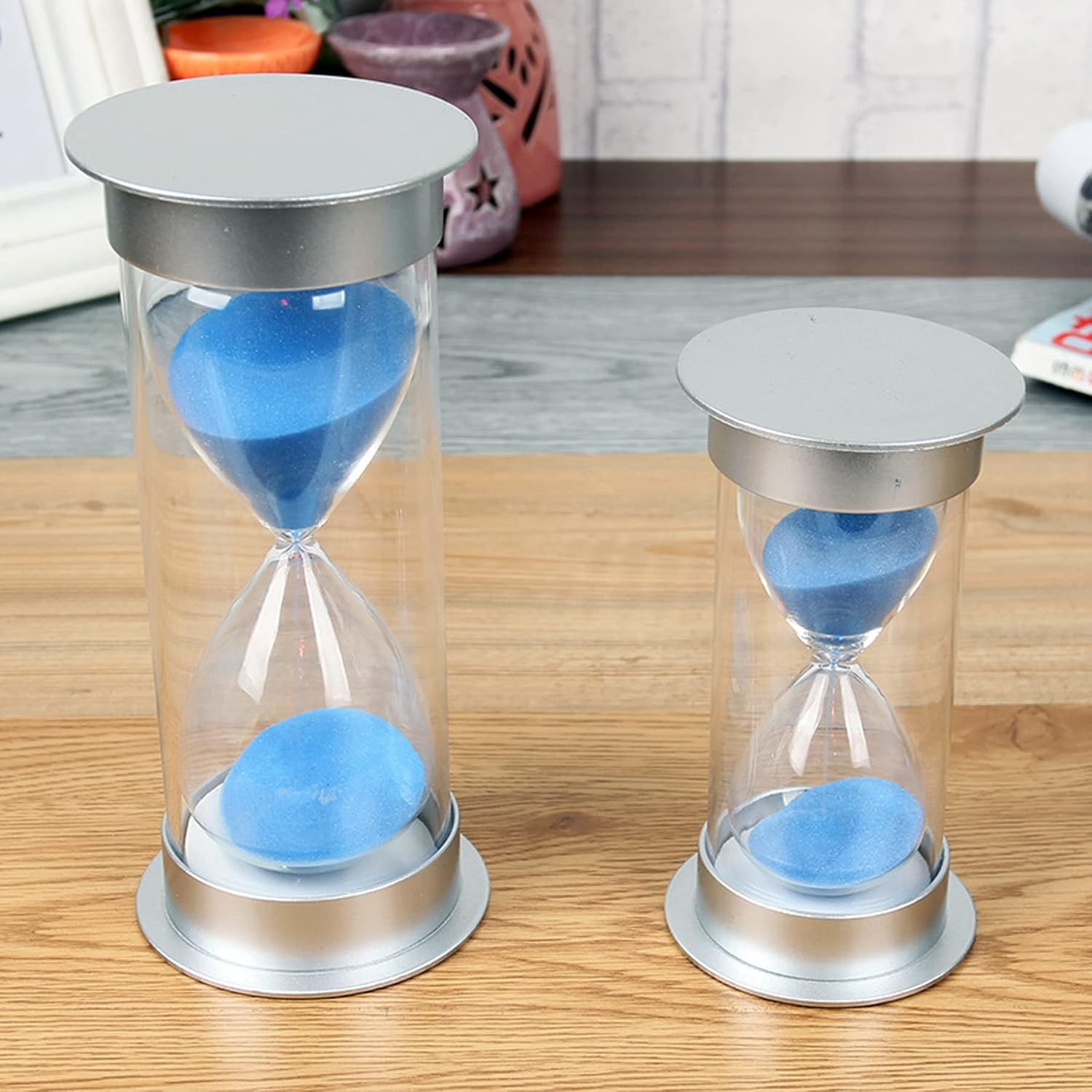 Hourglass Timer 15/20/30/45/60 Minutes Sand Clock Durable Glass Hourglass Timer for Romantic Mantel Office Desk Decor Birthday Gift Kids Games Hourglass Ornament (60 Minutes, Blue)