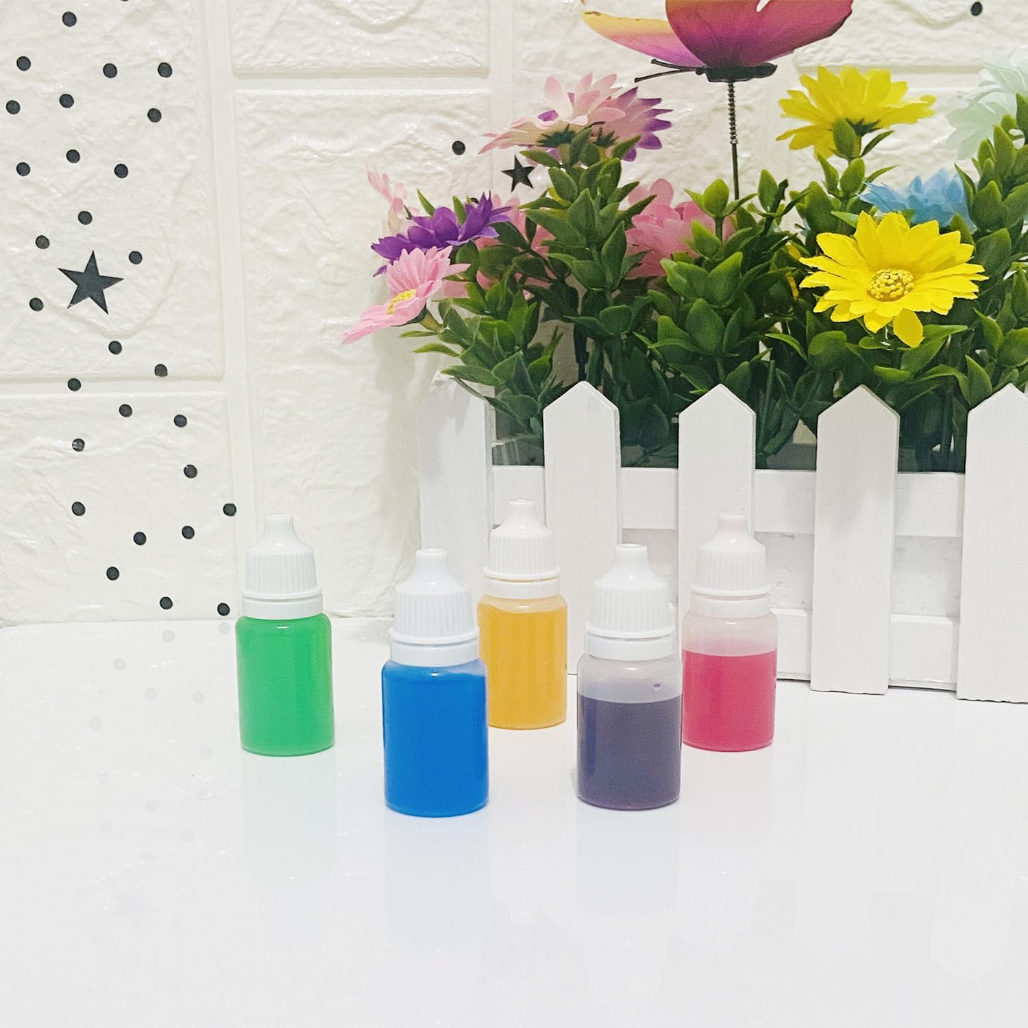 30 Pcs 10 ml Empty Plastic Squeezable Eye Dropper bottle Plastic dropper bottle Portable Eye Drop Container with Screw Cap and Plug