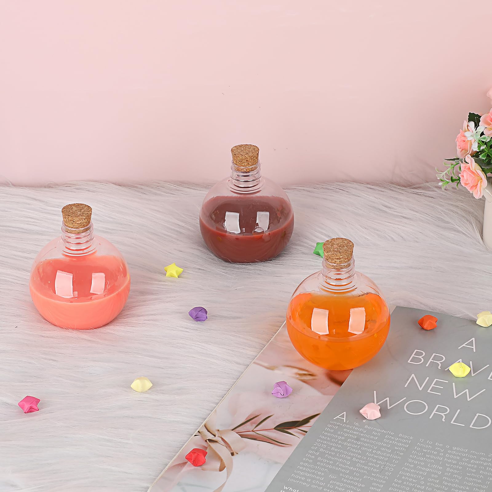 SUMTree Lot de 26 bouteilles de potion en plastique en forme de boule de 200 ml avec bouchon en liège, bouteilles de sable transparent avec 5 mini entonnoirs pour boissons de fête, potion magique,