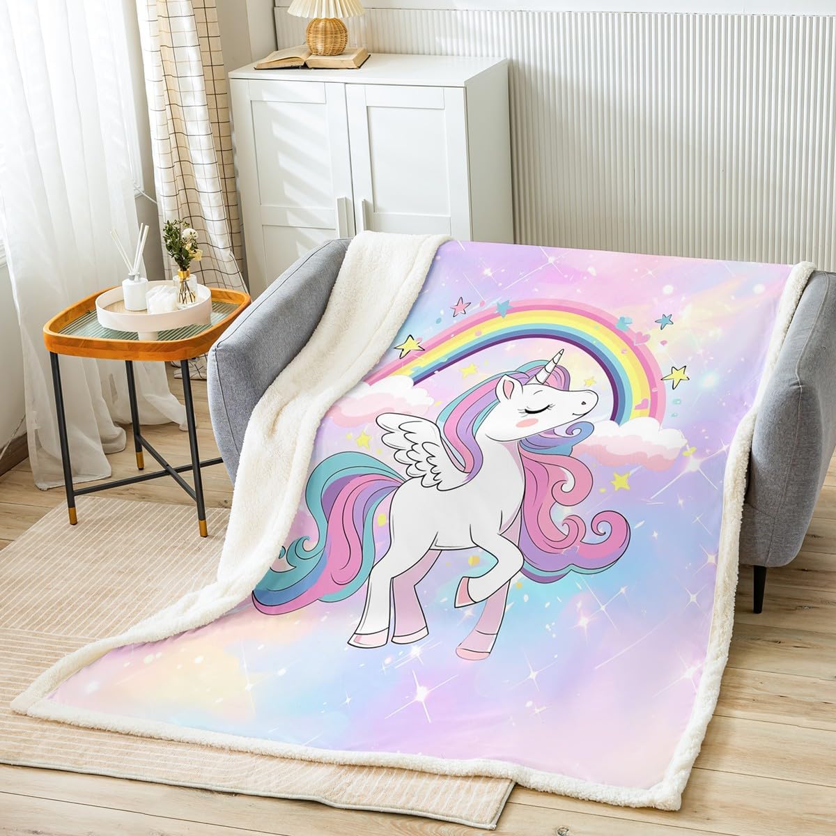 Funny Giraffe Fleece Blanket,African Wild Animal Cool Sunglasses Bed Blanket for Kids Teens,Artwork Blue Sky Sunflower Paint Flannel Blanket for Room Decor,Queen 90"x90"