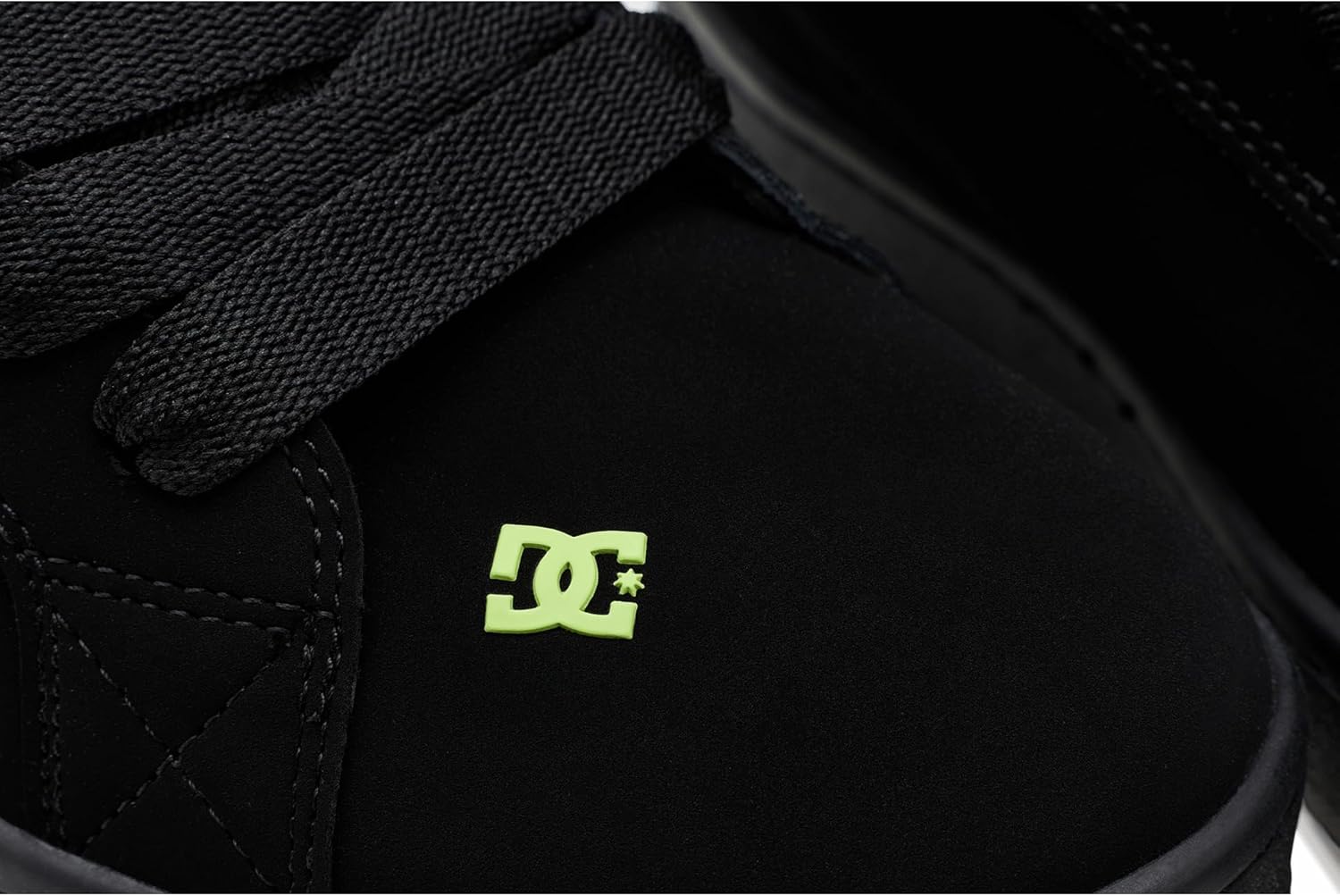 DC Shoes Mens Court Graffik Skate Shoe