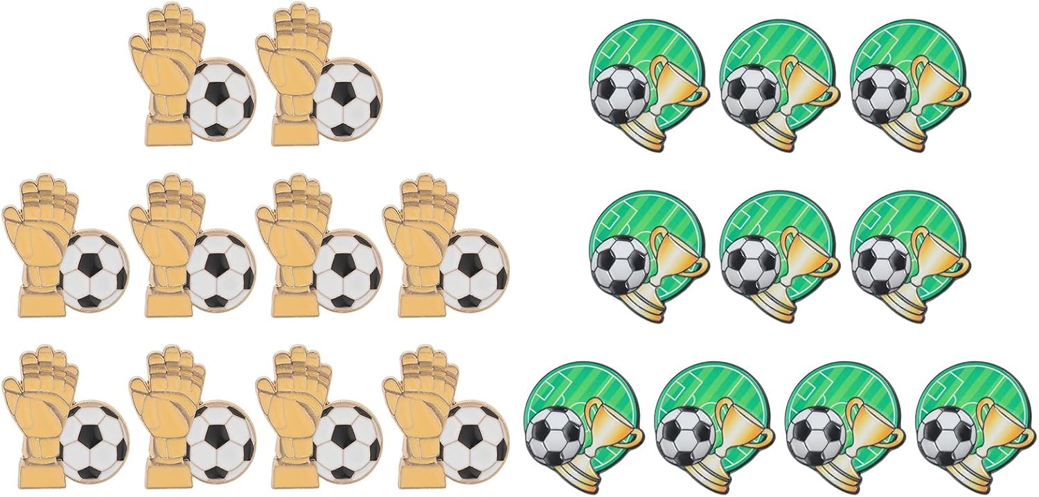 LOGOFUN 32PCS Soccer Brooches and Keychains Alloy Ball Key Charms for Party Favors Team Collection Jewelry Suit Hat Bags Backpacks Party Accessory